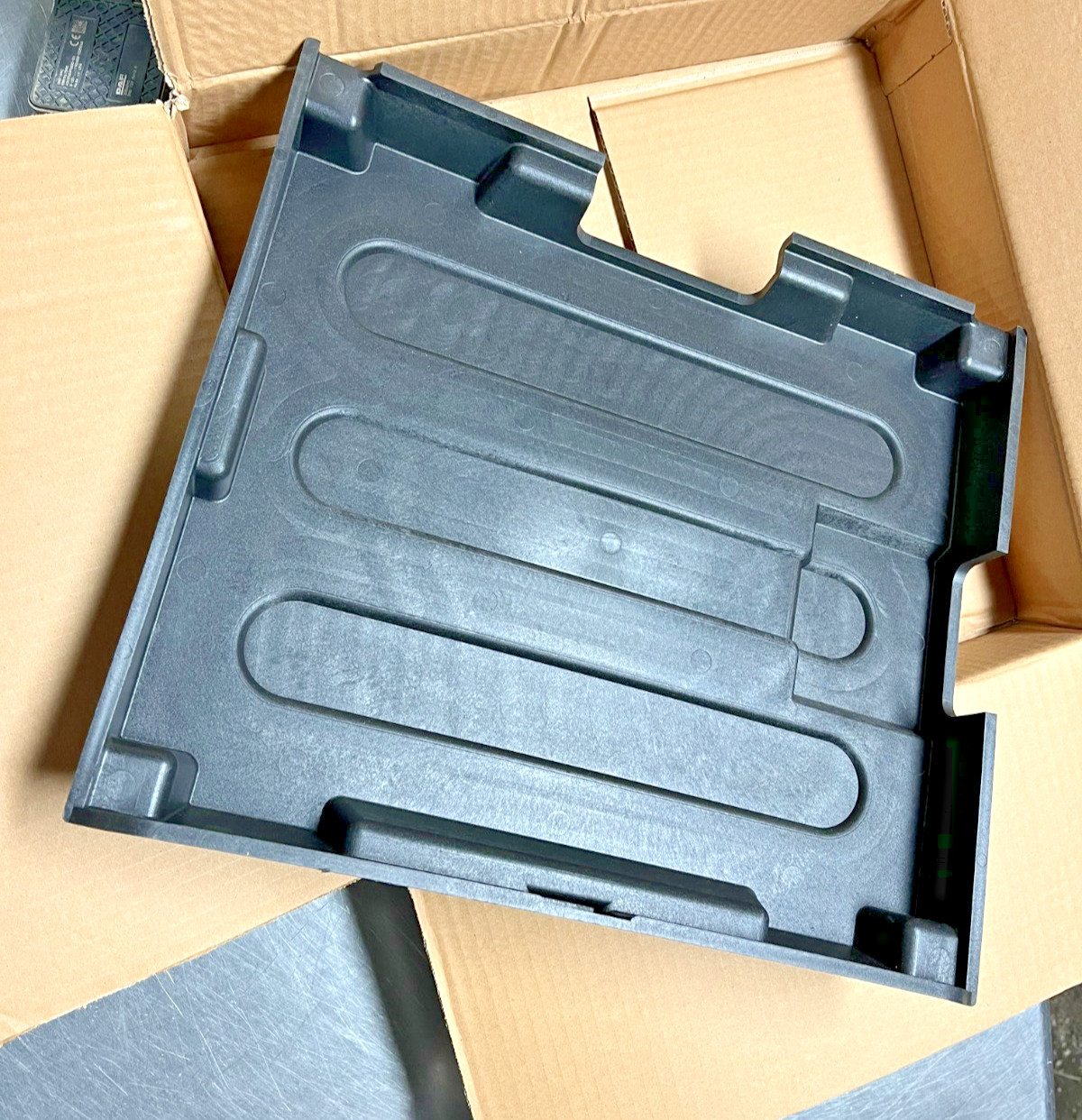 242-5601  Dorman  Battery Box COVER   2425601