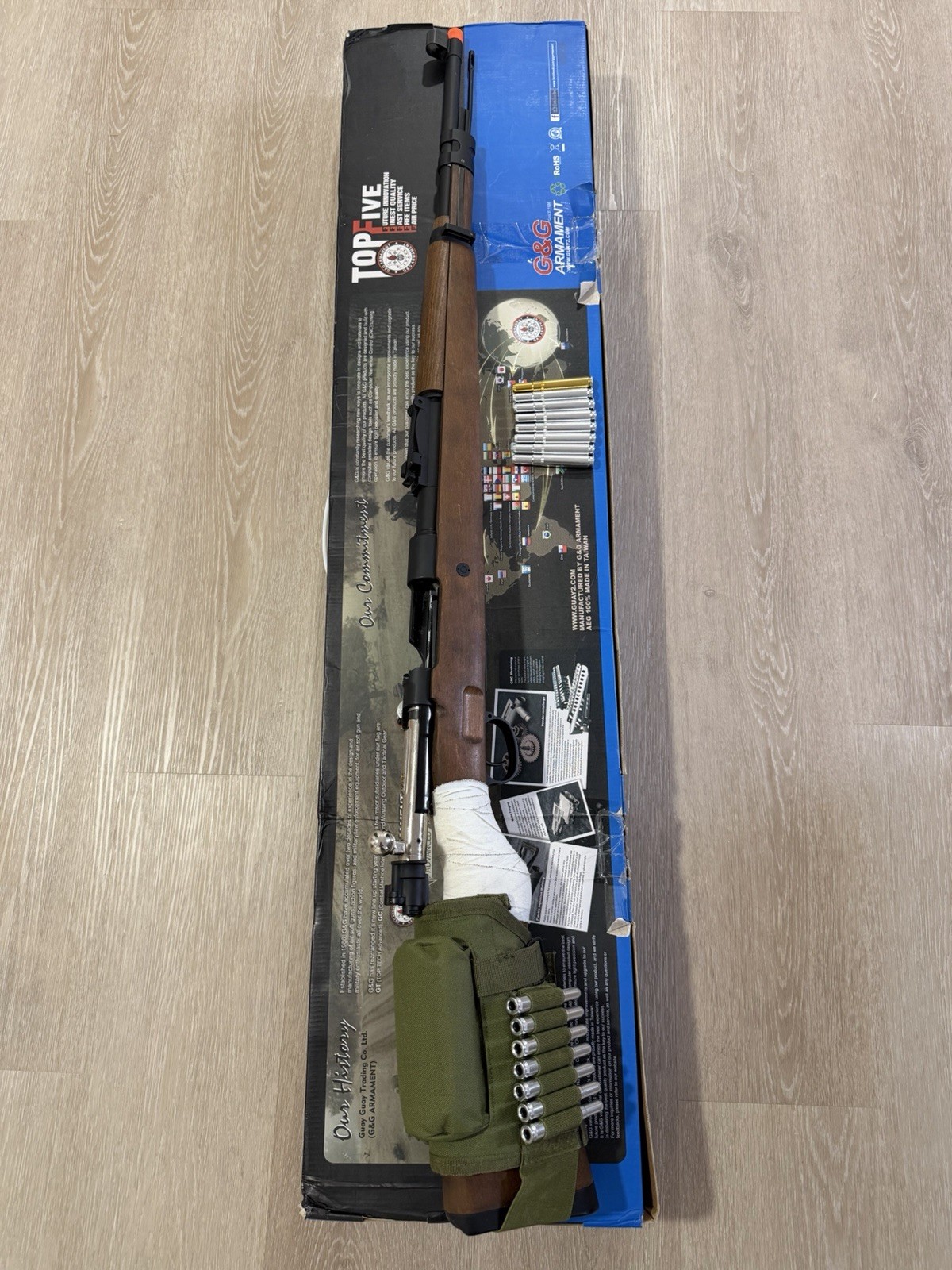 Double Bell Kar98K Gas Shell Ejecting Airsoft Rifle Real Wood 15 Shells