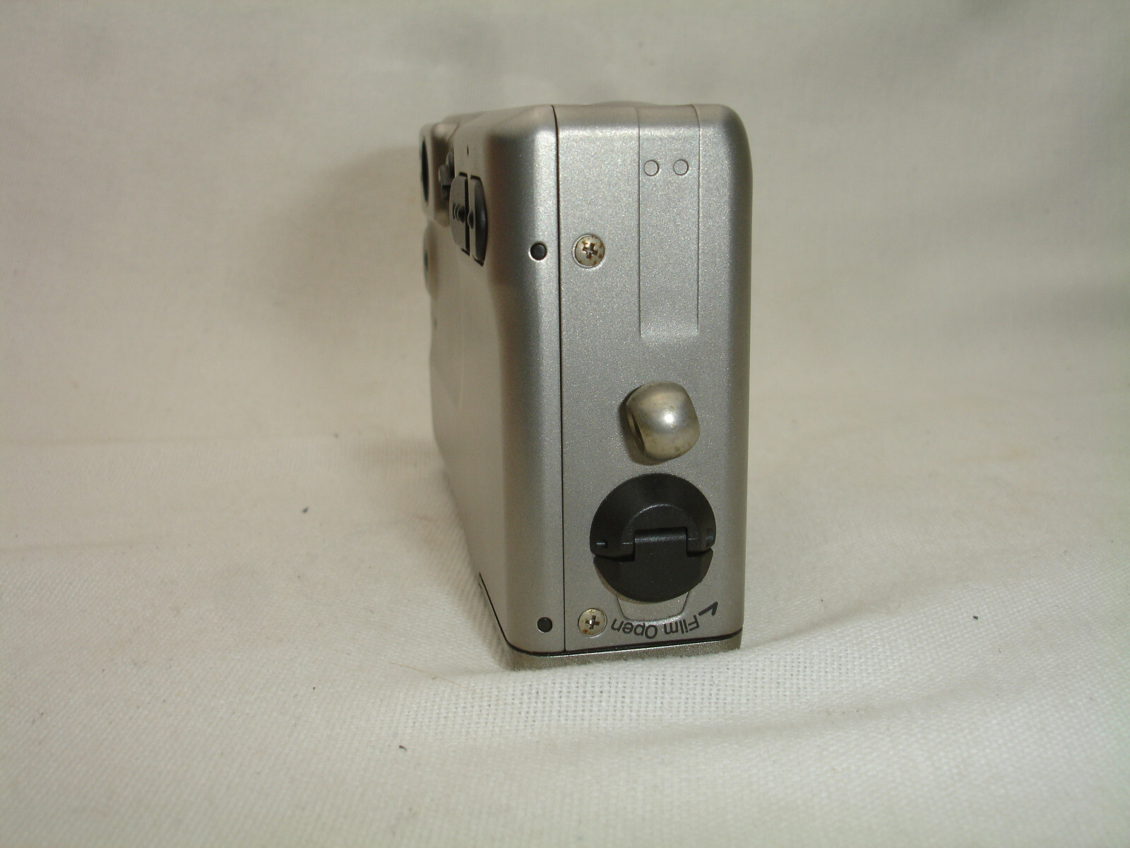 CANON ELPH / Point & Shoot Film Camera sn0160388