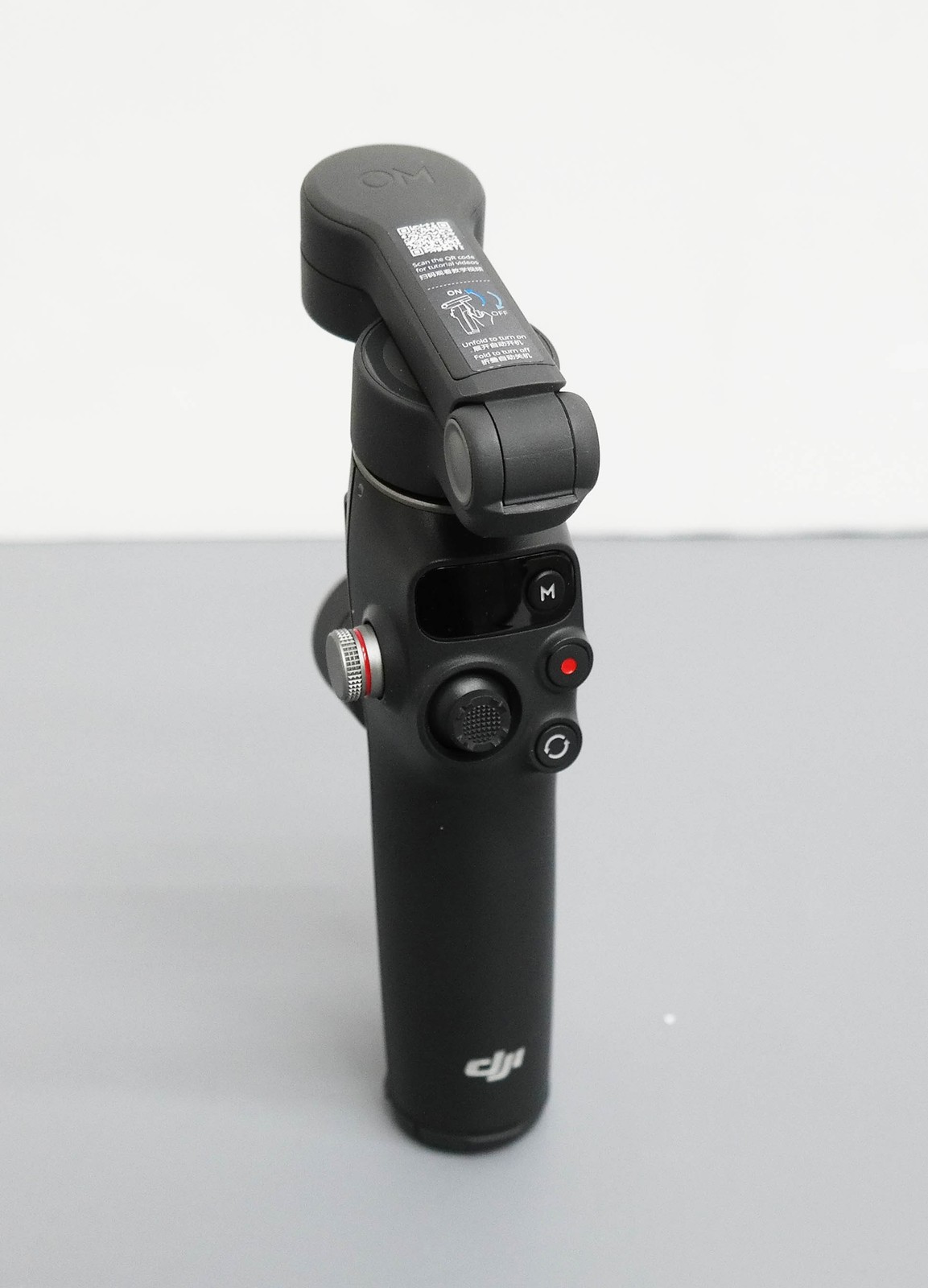 DJI Osmo Mobile 7P Smartphone Gimbal 3-Axis Stabilizer Gray