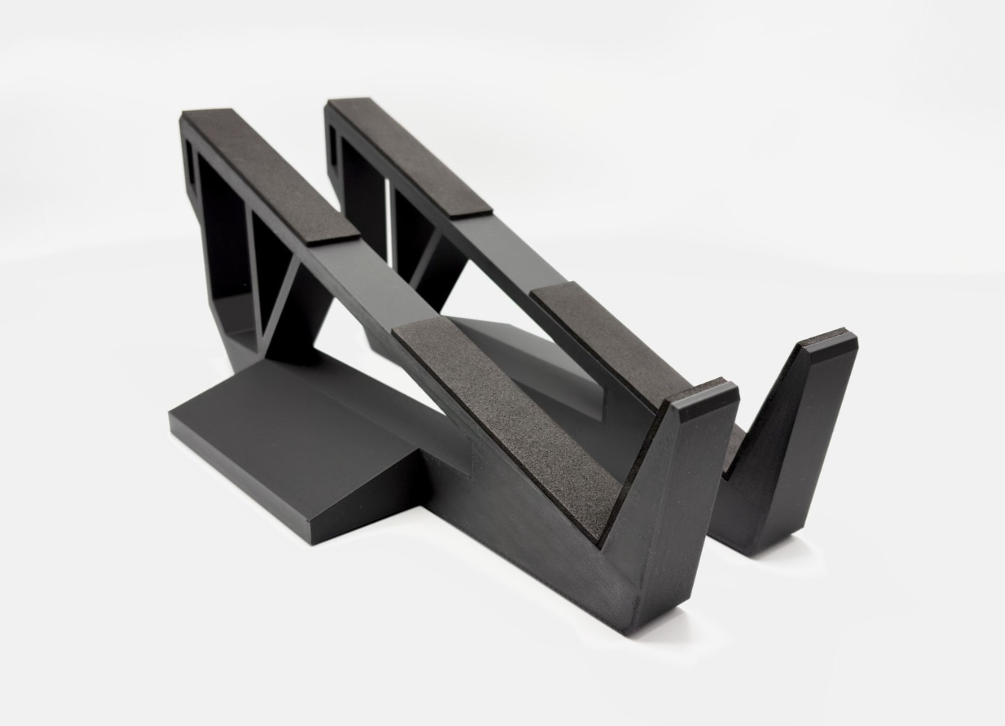 Stand for Pioneer XDJ-RX3 and XDJ-RX2