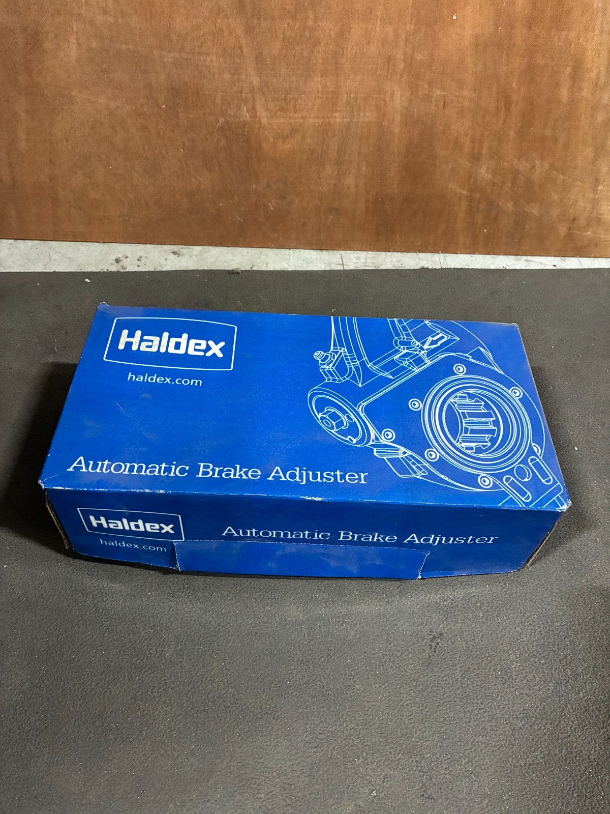 37 Spline x 5.5” Automatic Slack Adjuster Ref: 40020213, E-6947, 133.3740