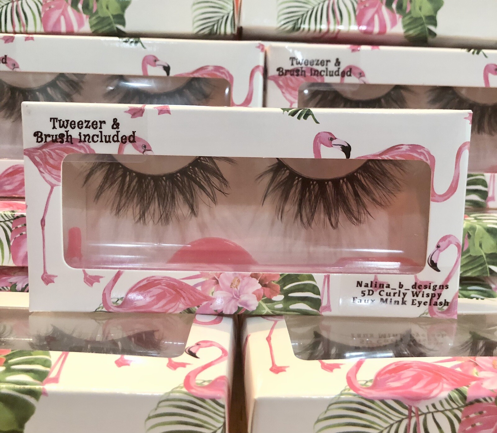 strip eyelashes