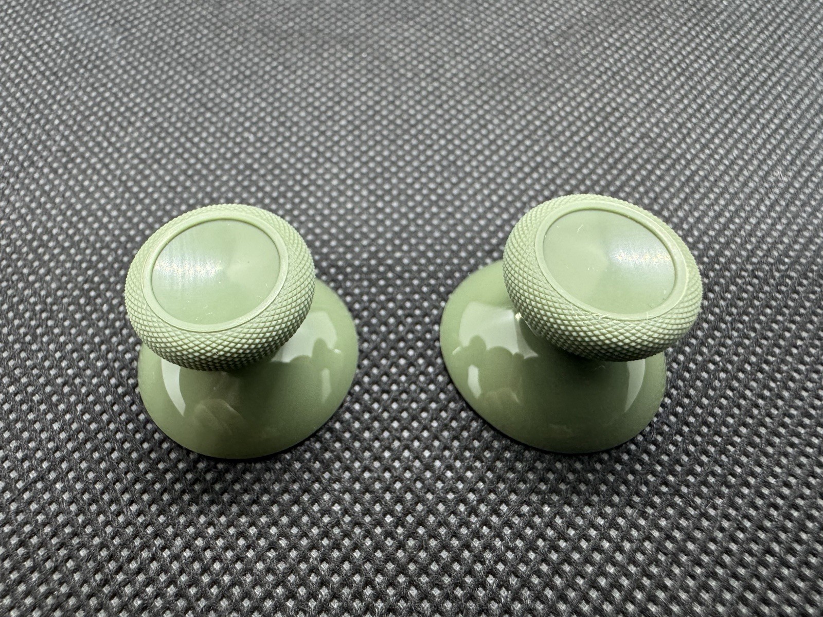 OEM Microsoft Xbox Series X Model 1914 Nocturnal Vapor Thumbsticks Joysticks4180