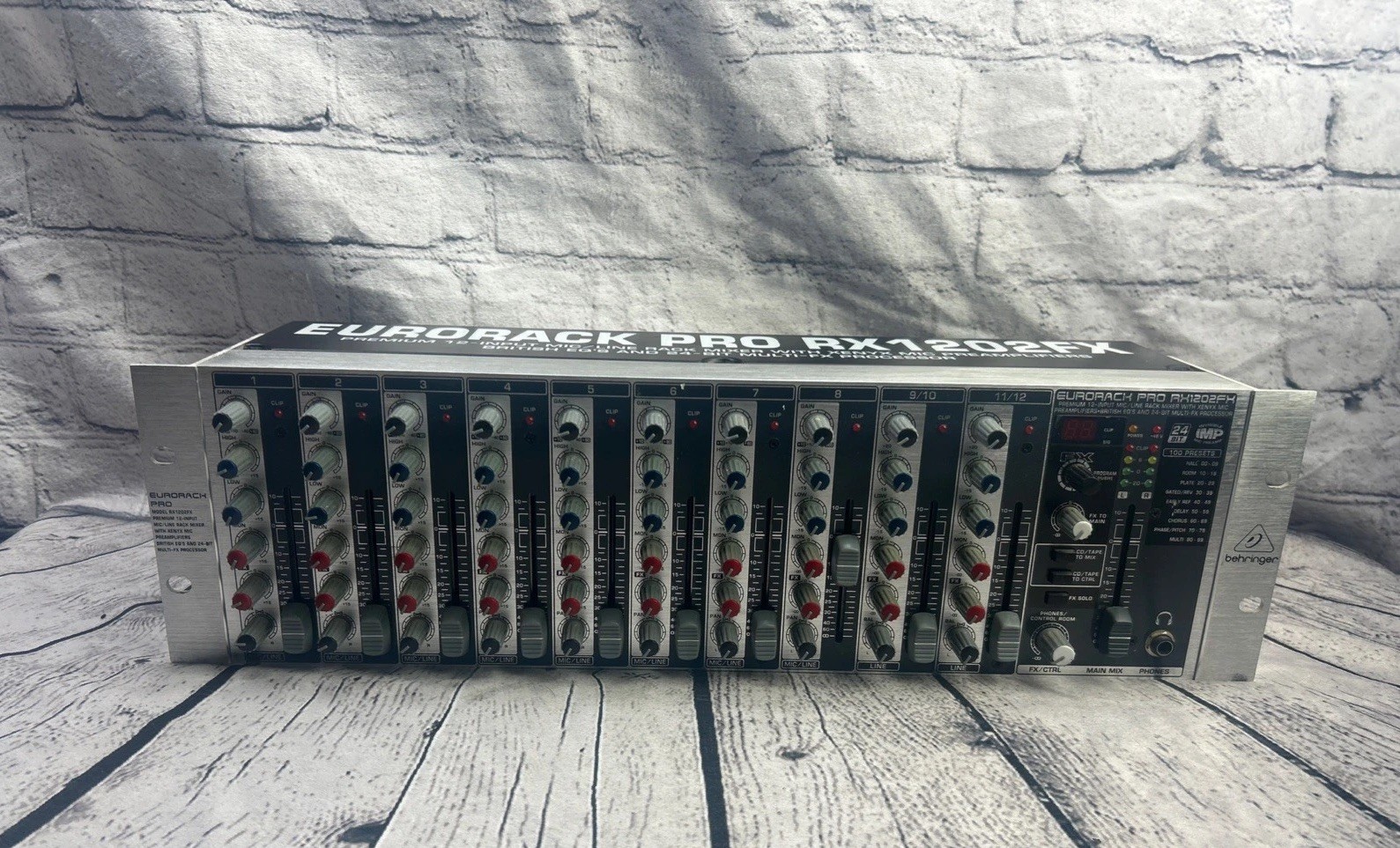 Eurorack Pro RX1202FX Rack Mixer Behringer 12-Input Rack-mount Analog Mic / Line