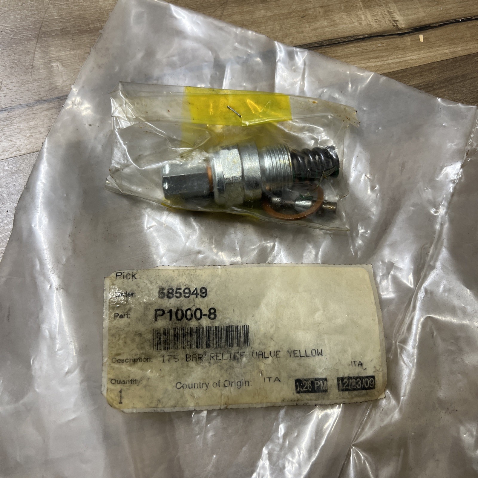 Rotary P1000-8 175 BAR RELIEF VALVE YELLOW