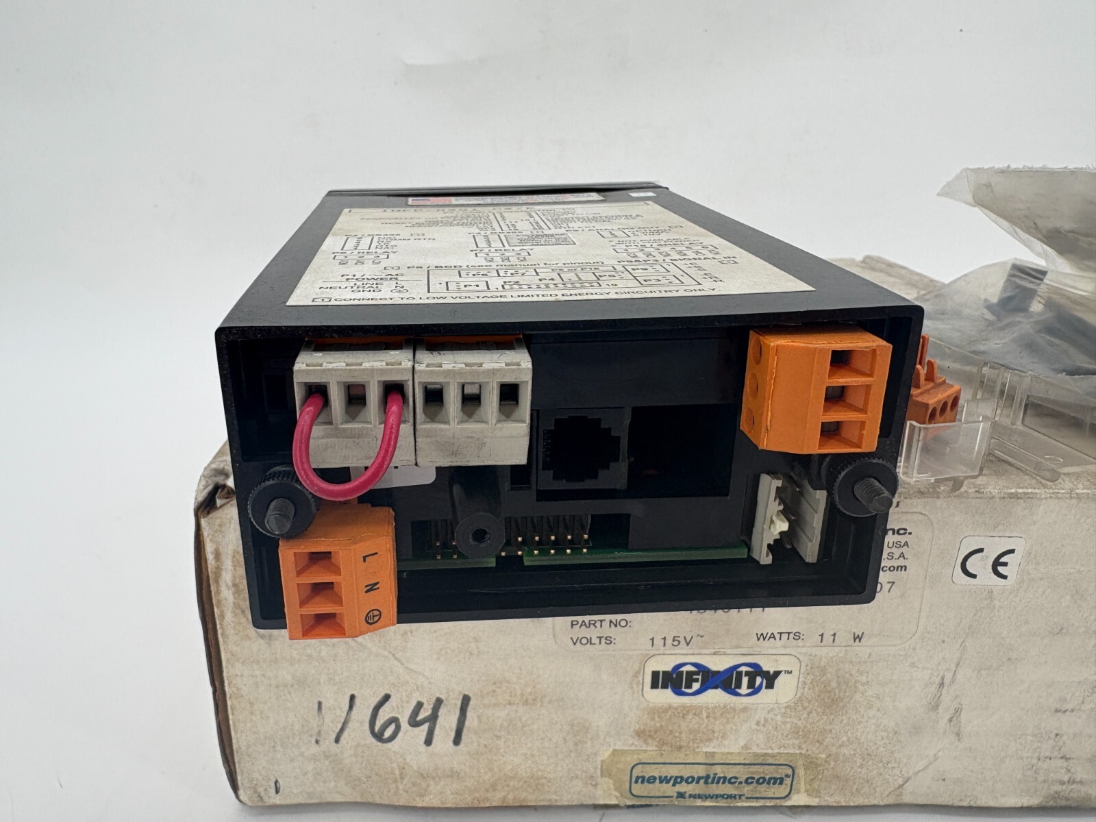 Newport Electronics INFP-0201-C2/E Panel Meter 115V 11W