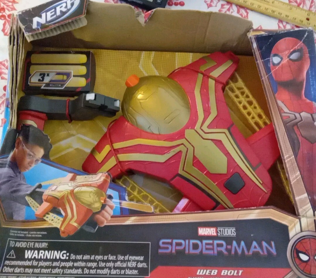 NERF Marvel Studios Spider-Man Web Bolt Blaster Soft Dart Launcher Damaged Box