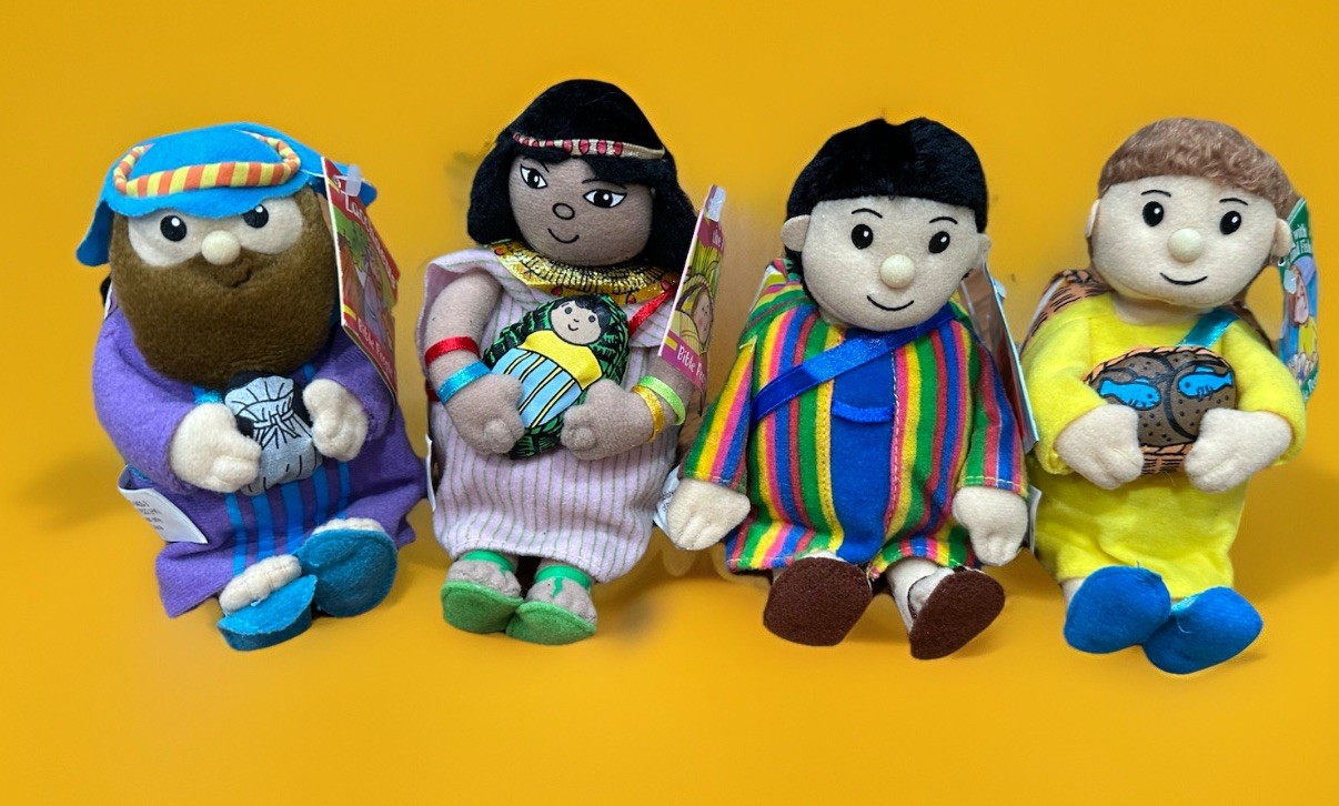 Vintage Lot Of 4 Pcs ~ Story Bible People Books Soft Plush 2001 Zachary’s Etc