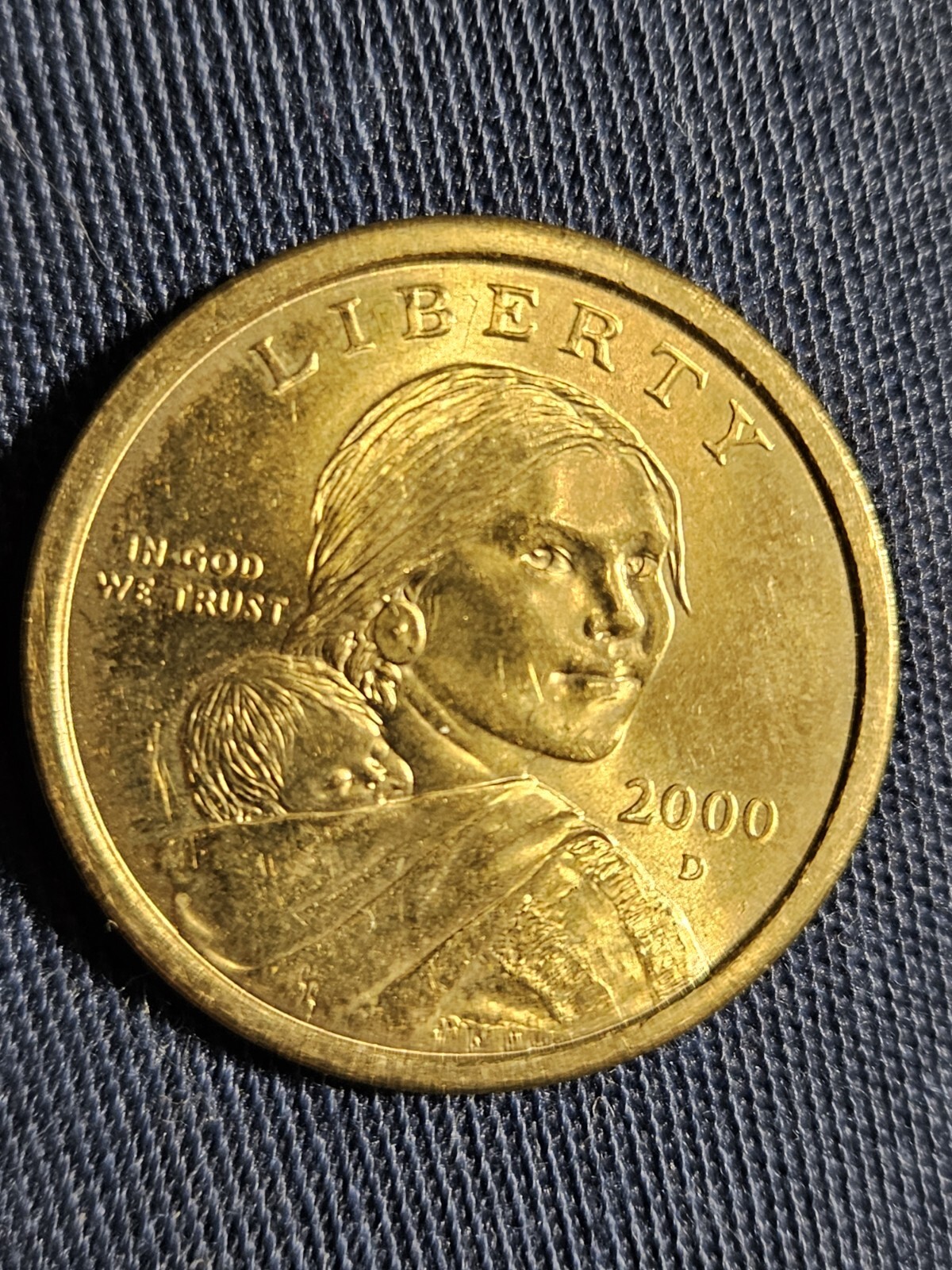 2000 D Native American Sacagawea US Liberty One Dollar Gold Color Coin (MS)