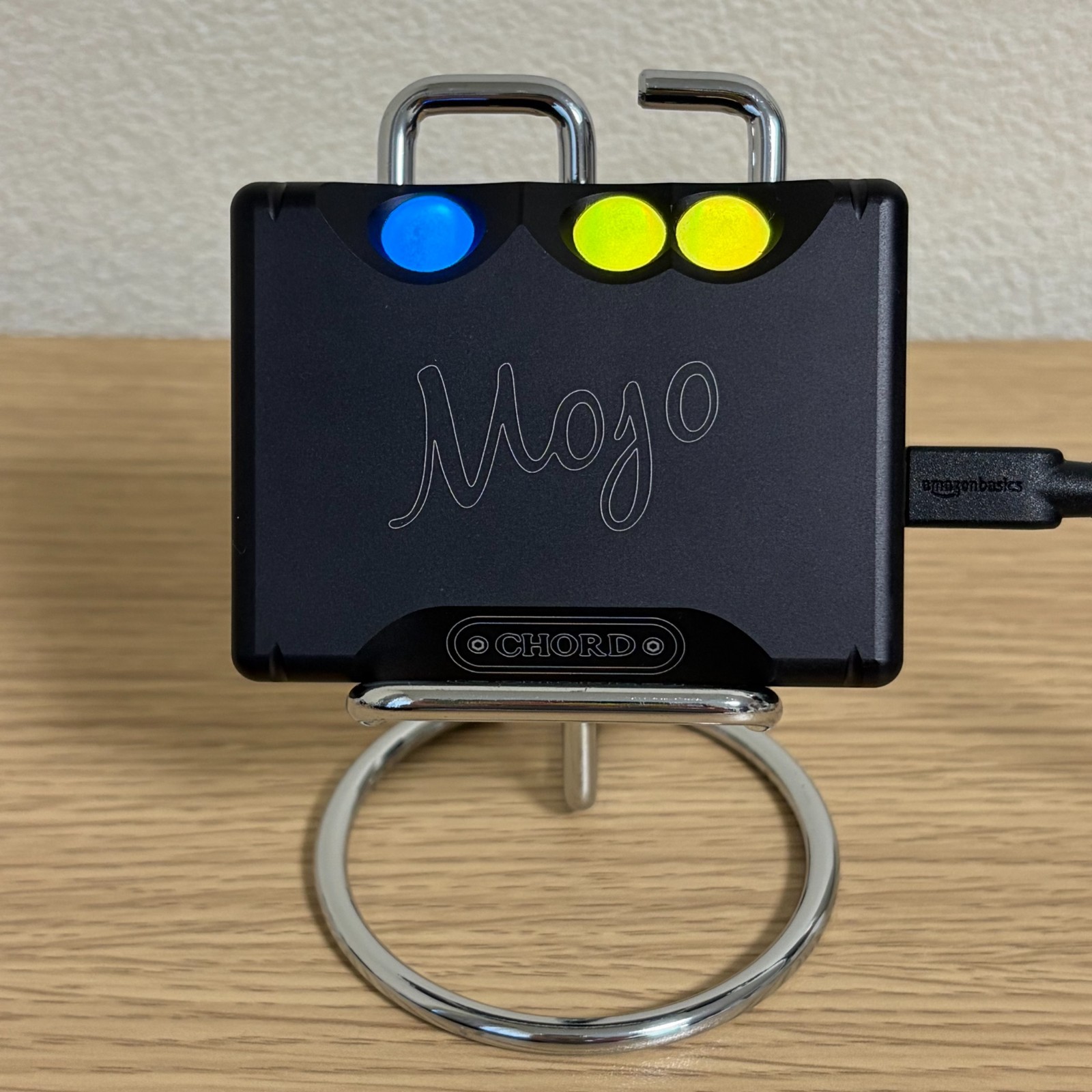Chord Electronics Mojo Portable DAC Headphone Amplifier USB DSD FPGA Black