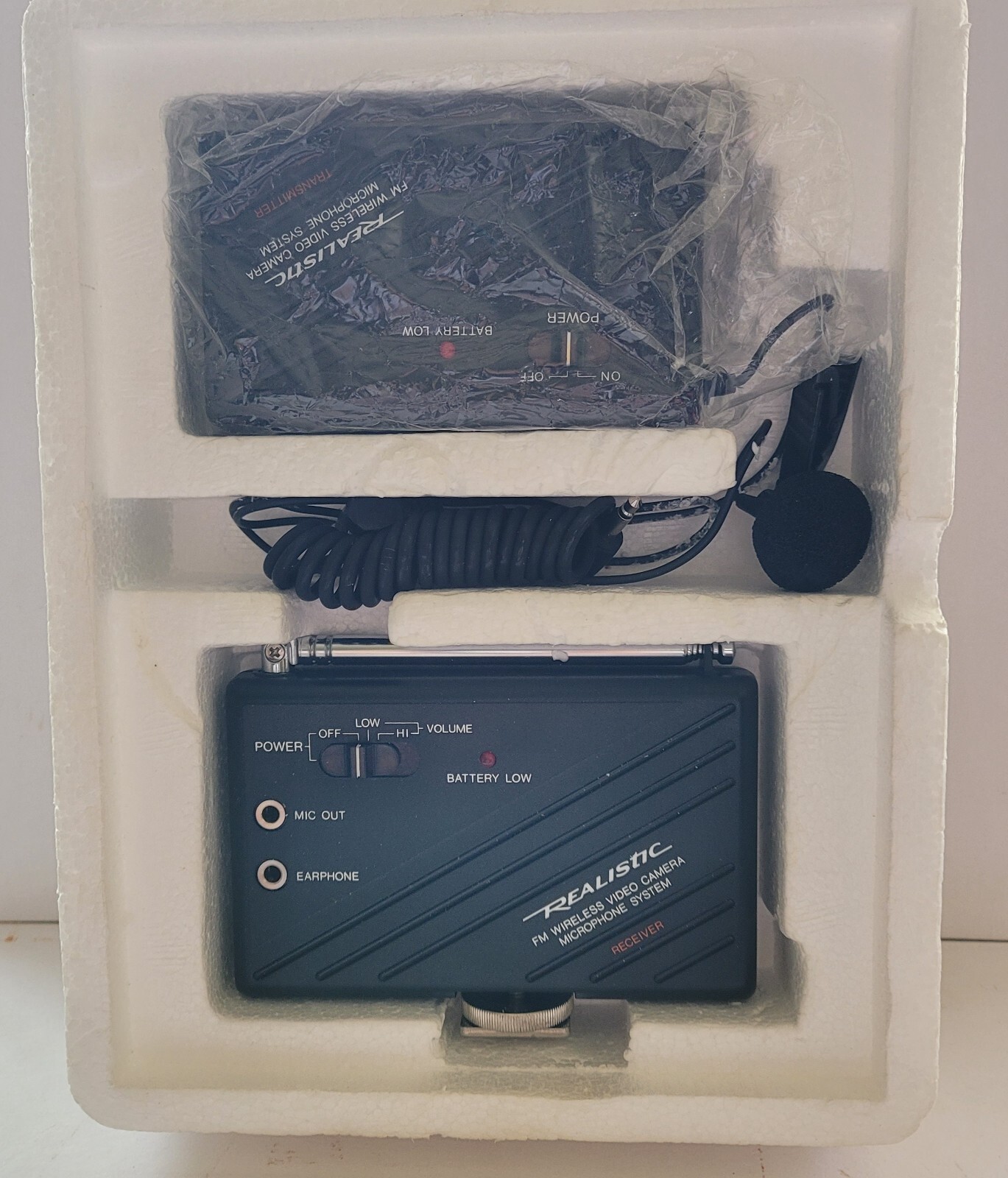 Realistic FM Wireless Video Camera Microphone System 32-1226 - NIB