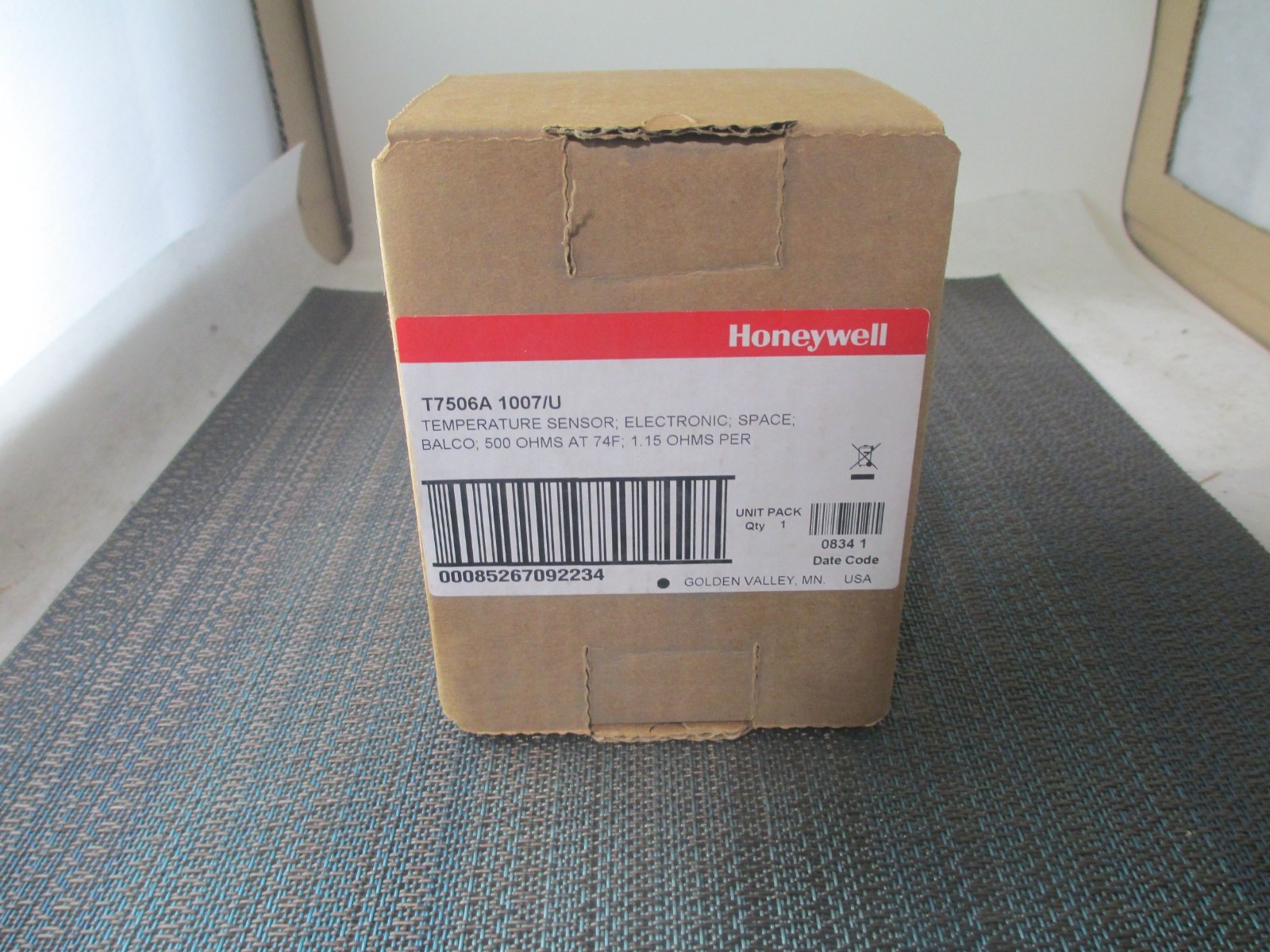 Honeywell T7506A1007 Pneumatic Temperature Sensor NEW! 14003052-003