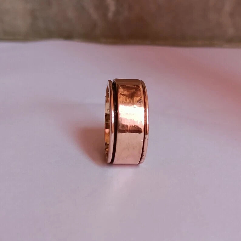 Solid Pure Copper Minimalist Healing Ring, Handmade, Unisex, Plain Spinner Ring