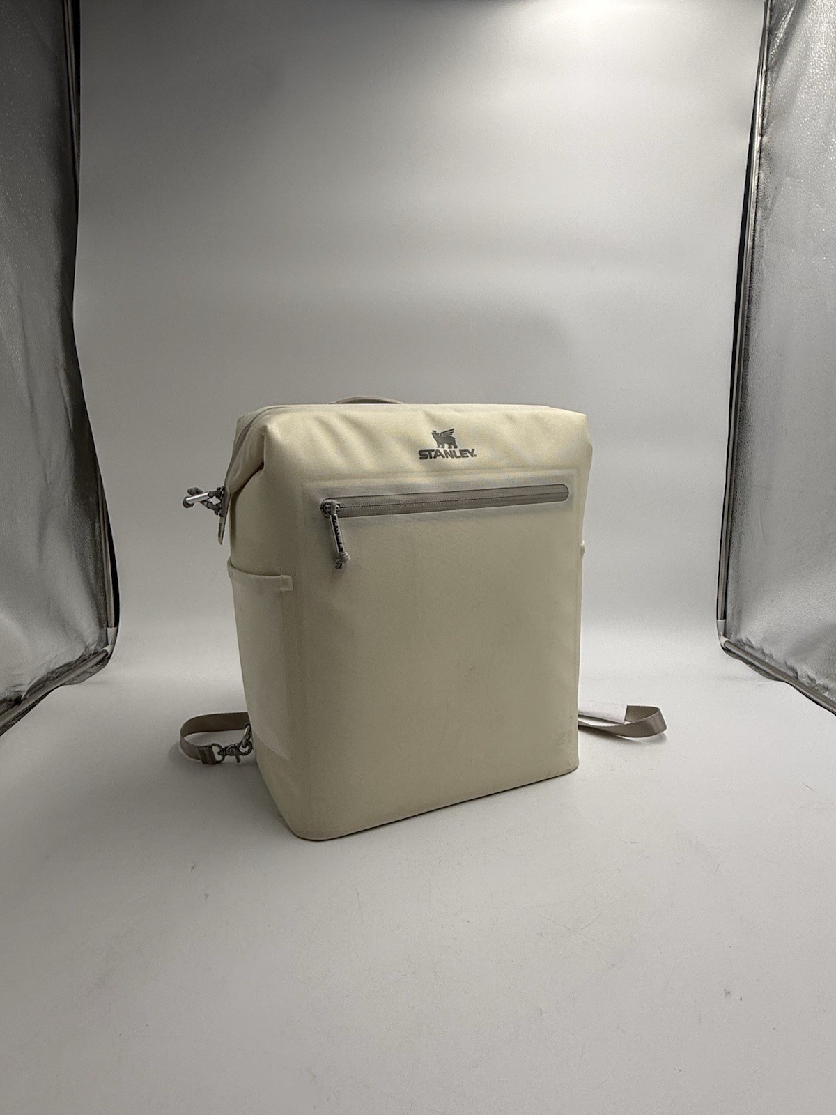 Stanley All Day Madeleine Midi Cooler Backpack 20 Can 14.8 QT 14.0 L Cream