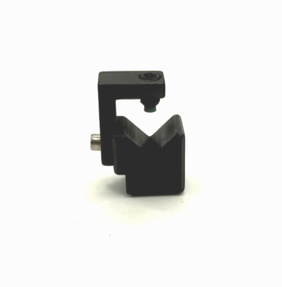 Thorlabs Miniature V-Clamp, 0.42" Long, 8-32 Tapped Hole