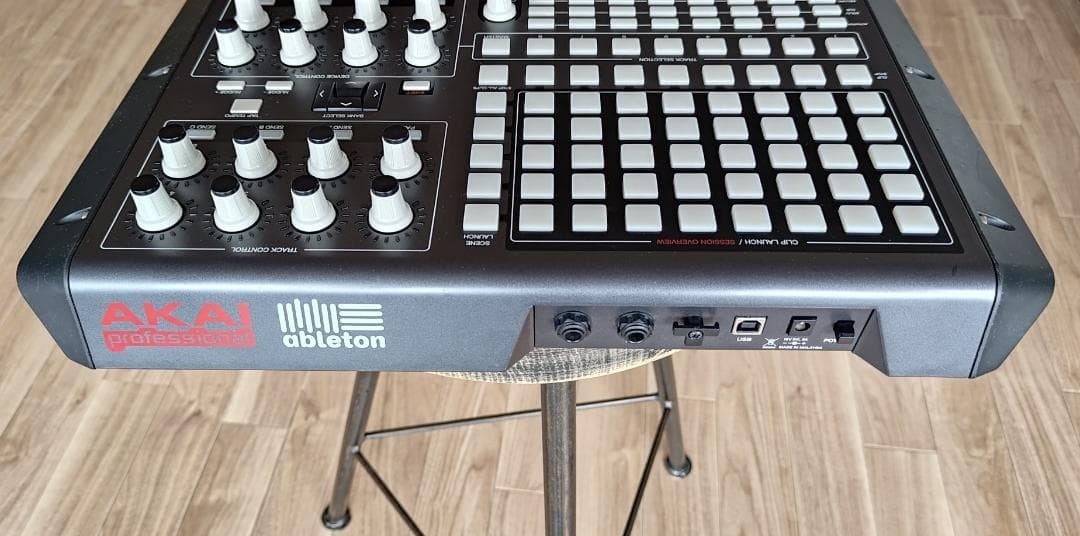 AKAI Professional APC40 Ableton Live MIDI Controller USB DJ Performance Tested