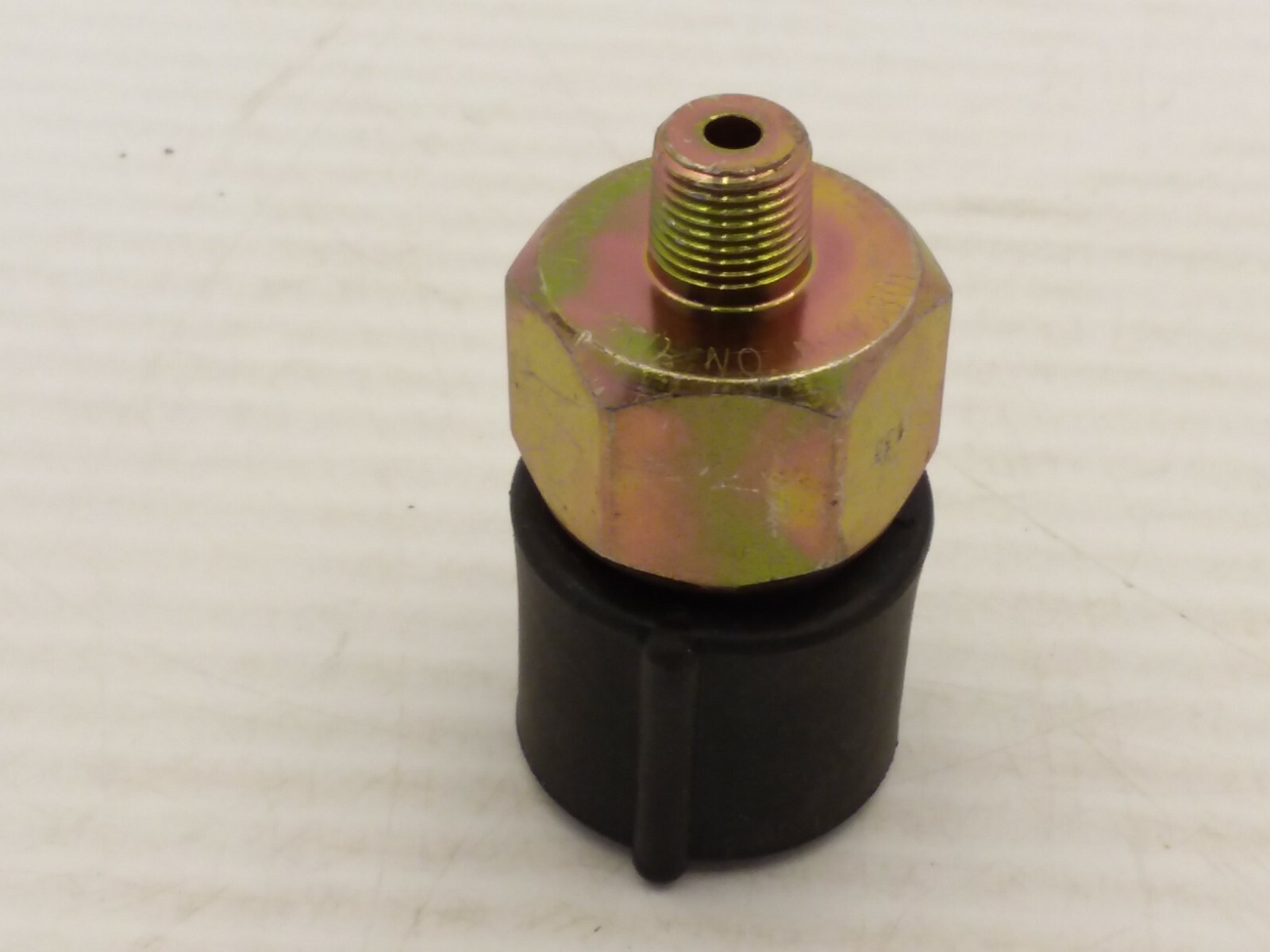 FASCO 1702-0990 PRESSURE SWITCH 1" WIDTH ACROSS FLATS NNB
