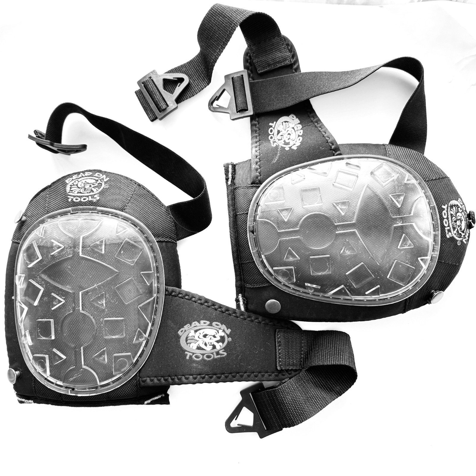 Dead on Tools Knee Pads No-Rock Gel One Size Adjustable Black