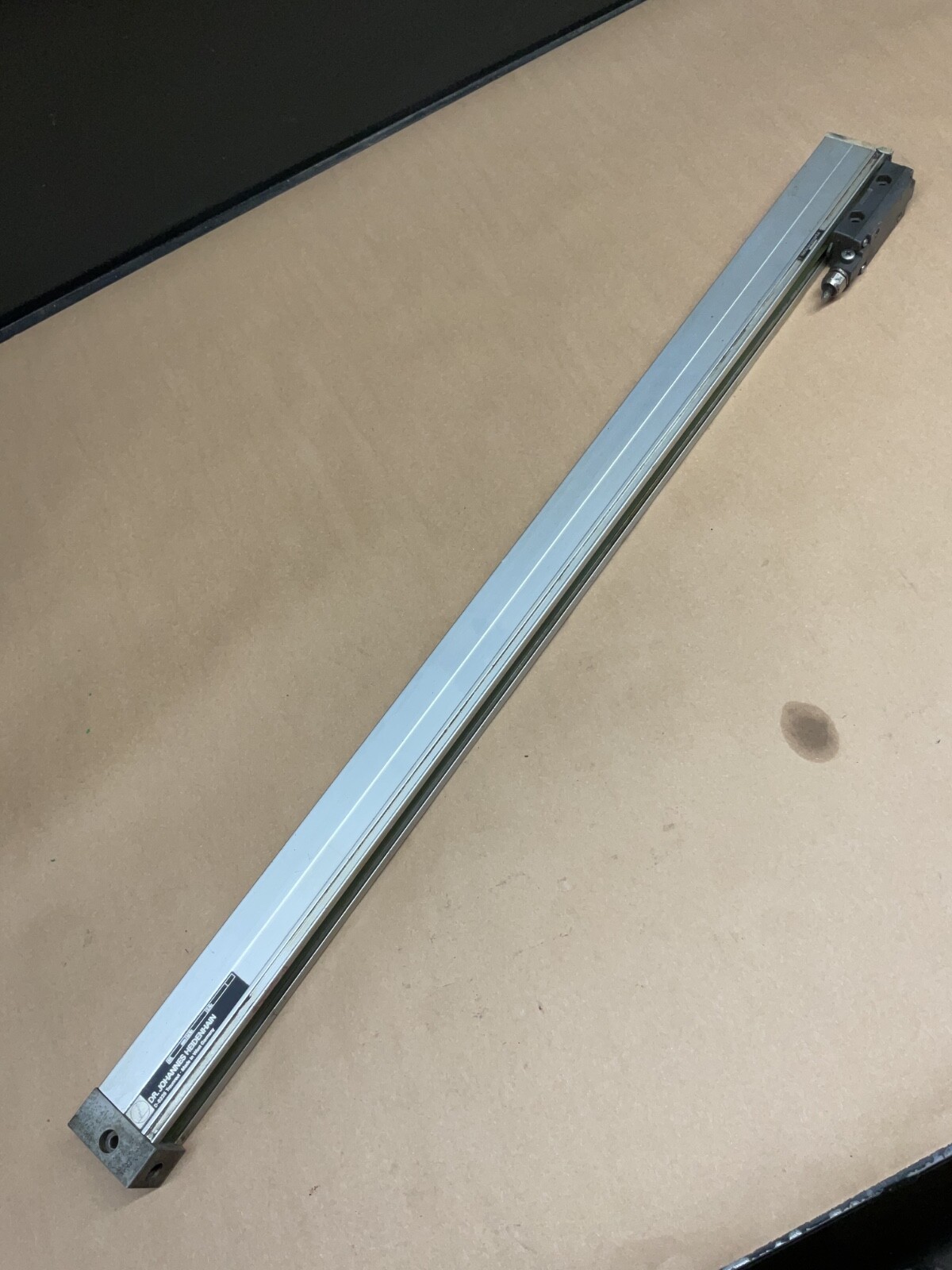 DR. JOHANNES HEIDENHAIN D-8225 LINEAR ENCODER 720mm #4017E109PR6
