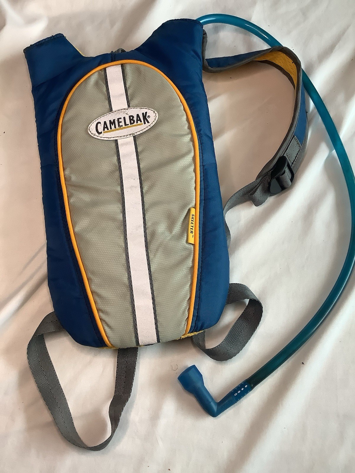 CamelBak Skeeter Kids 35oz (1L) Hydration pack - Blue Bladder Included