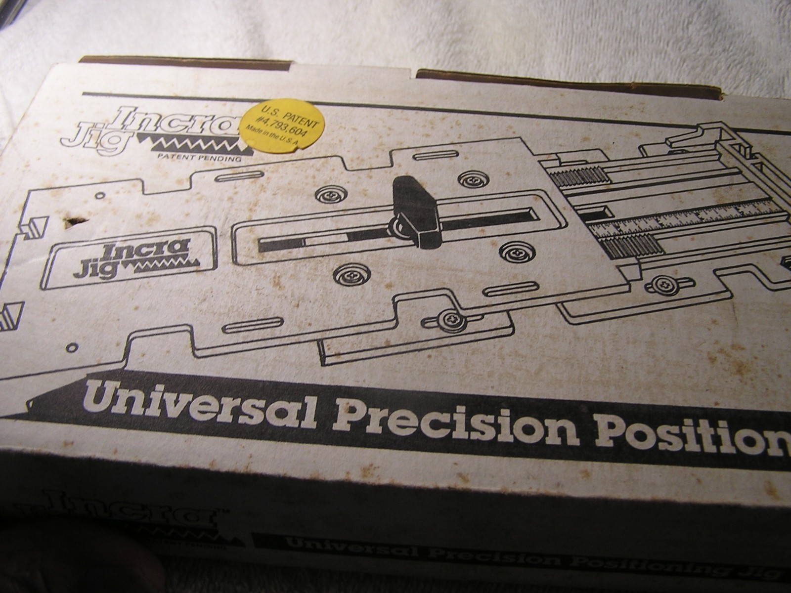 Incra Jig Universal Precision Positioning Jig. new in open box