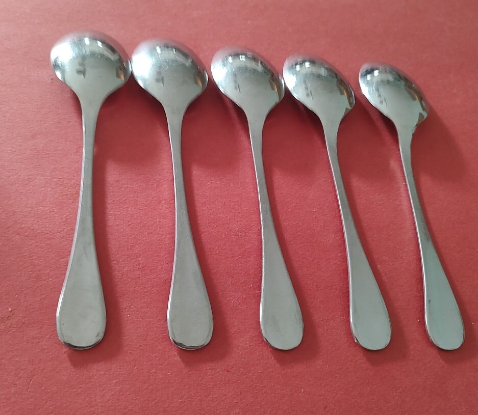 22pc NICA Shell Solingen Germany Stainless 18/10 Rostfrei Spoons Forks Knives