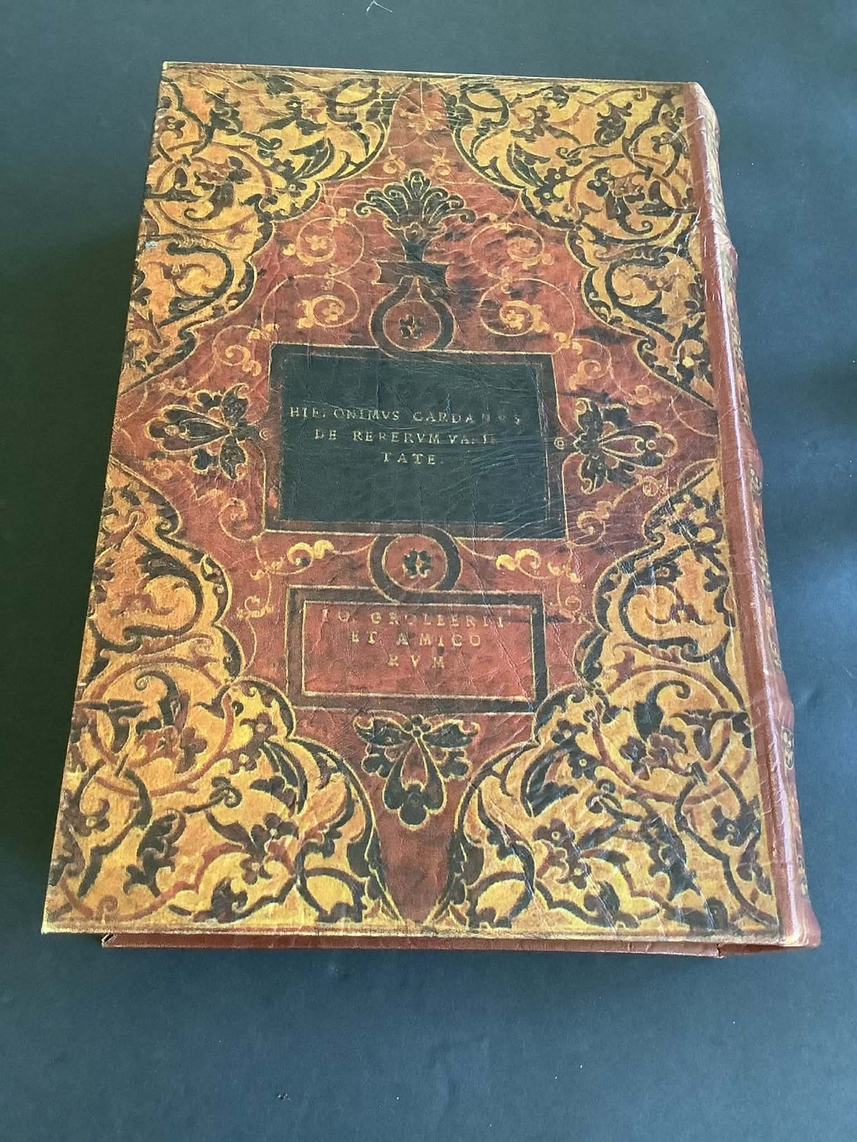 Secure Safe Box "Book" to Hide All Your Important Items - Very Cool