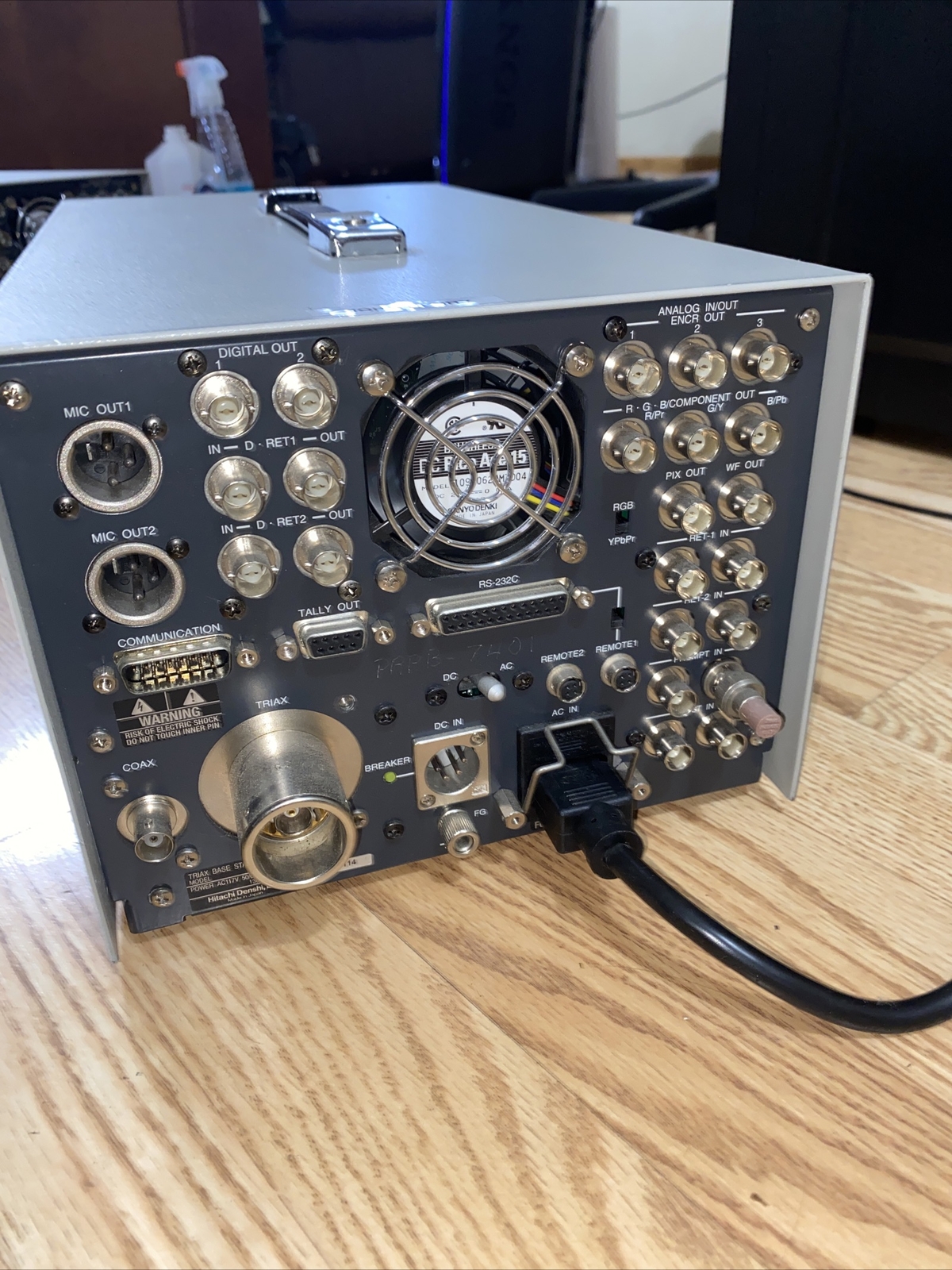 Hitachi Triax Base Station TU-Z3