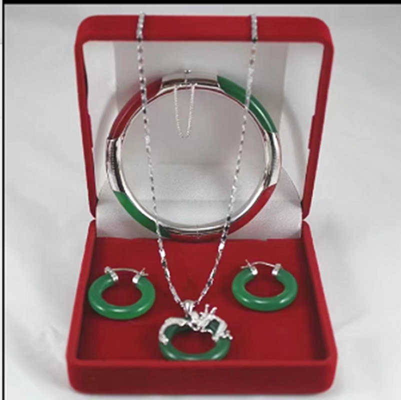 Fashion jewelry Set AAA Green Jade Pendant Necklace+Bracelet+Earring Set