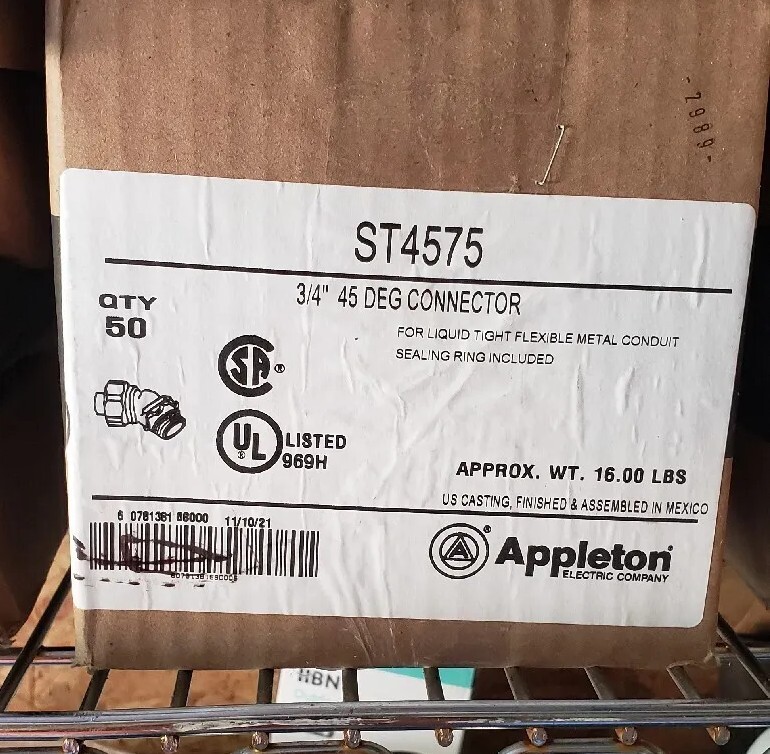box of 50 -  Appleton ST-4575 3/4" Flexible  Conduit Connector Fitting