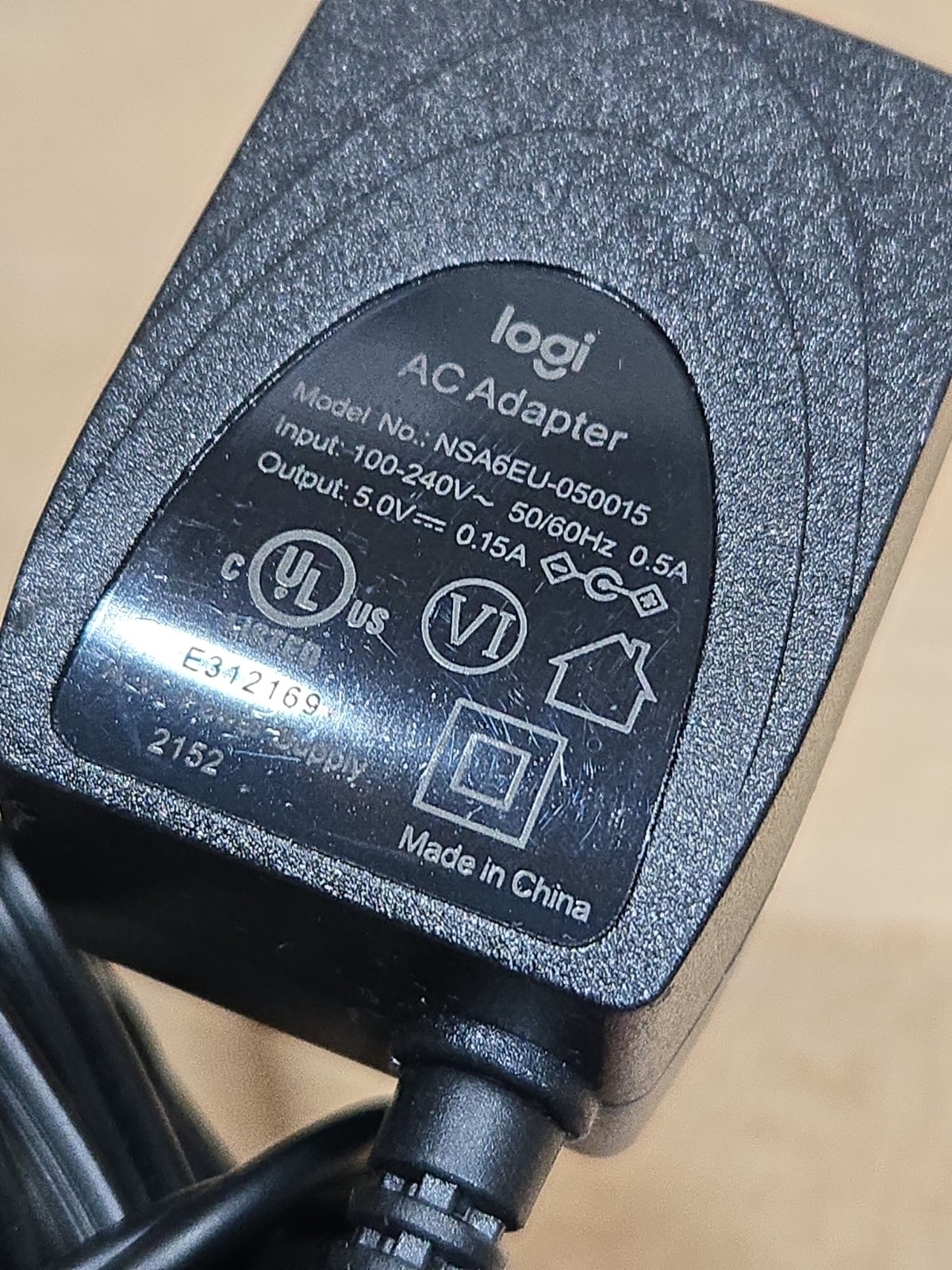 Logitech SR0189 Bluetooth Audio Receiver Wireless Bluetooth Adapter W/ Cables