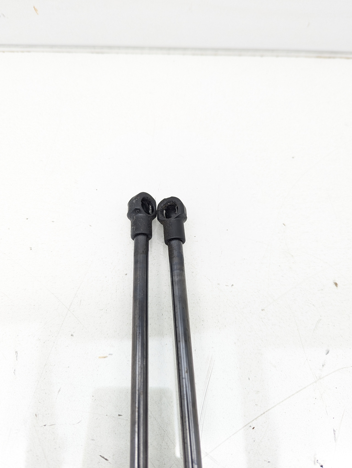 2007 LEXUS GS450H LEFT AND RIGHT SIDES HOOD STRUT PAIR