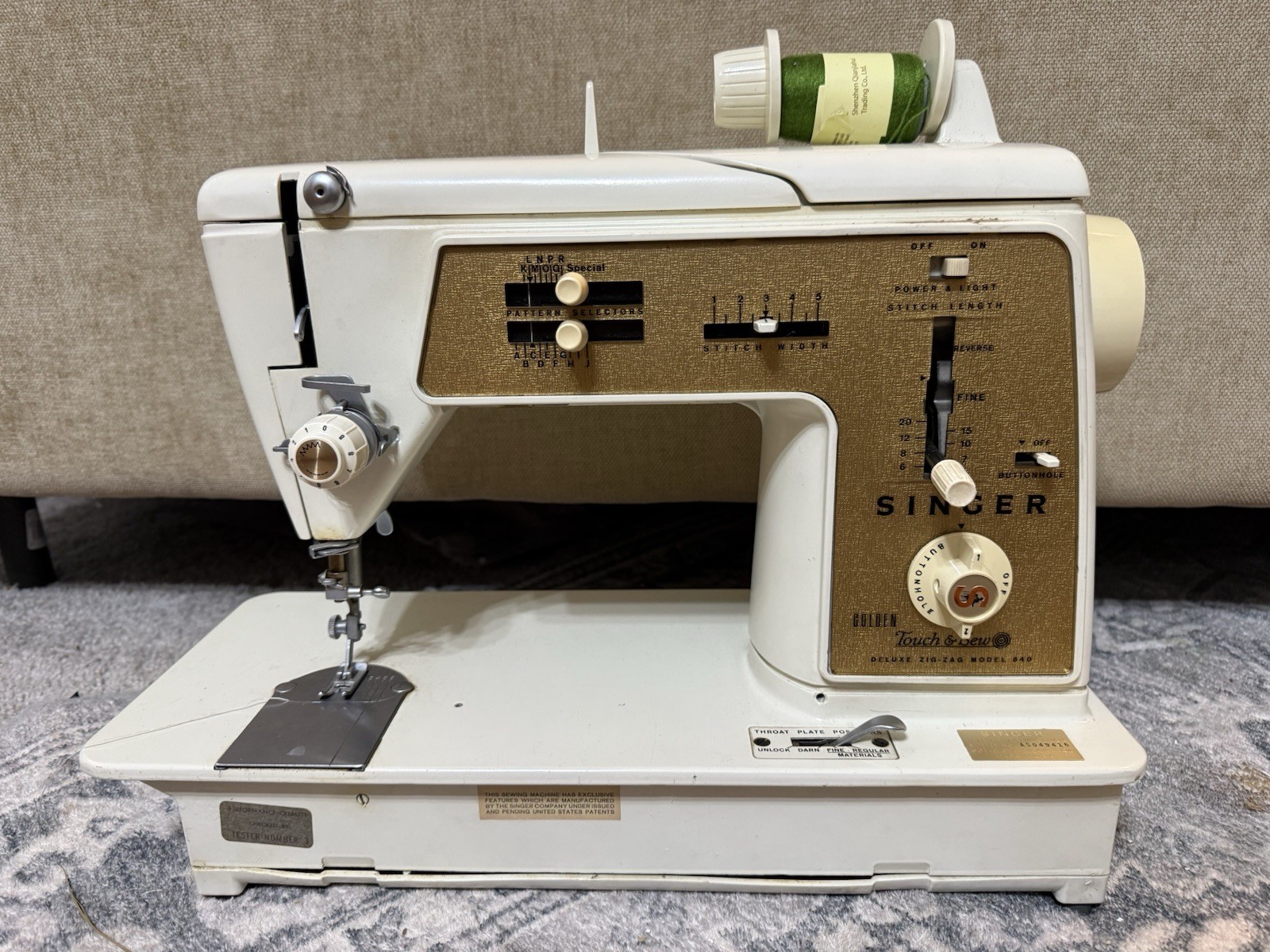 1976 Singer Model 640 Golden Touch & Sewing Machine Deluxe Zig Zag - Not Tested
