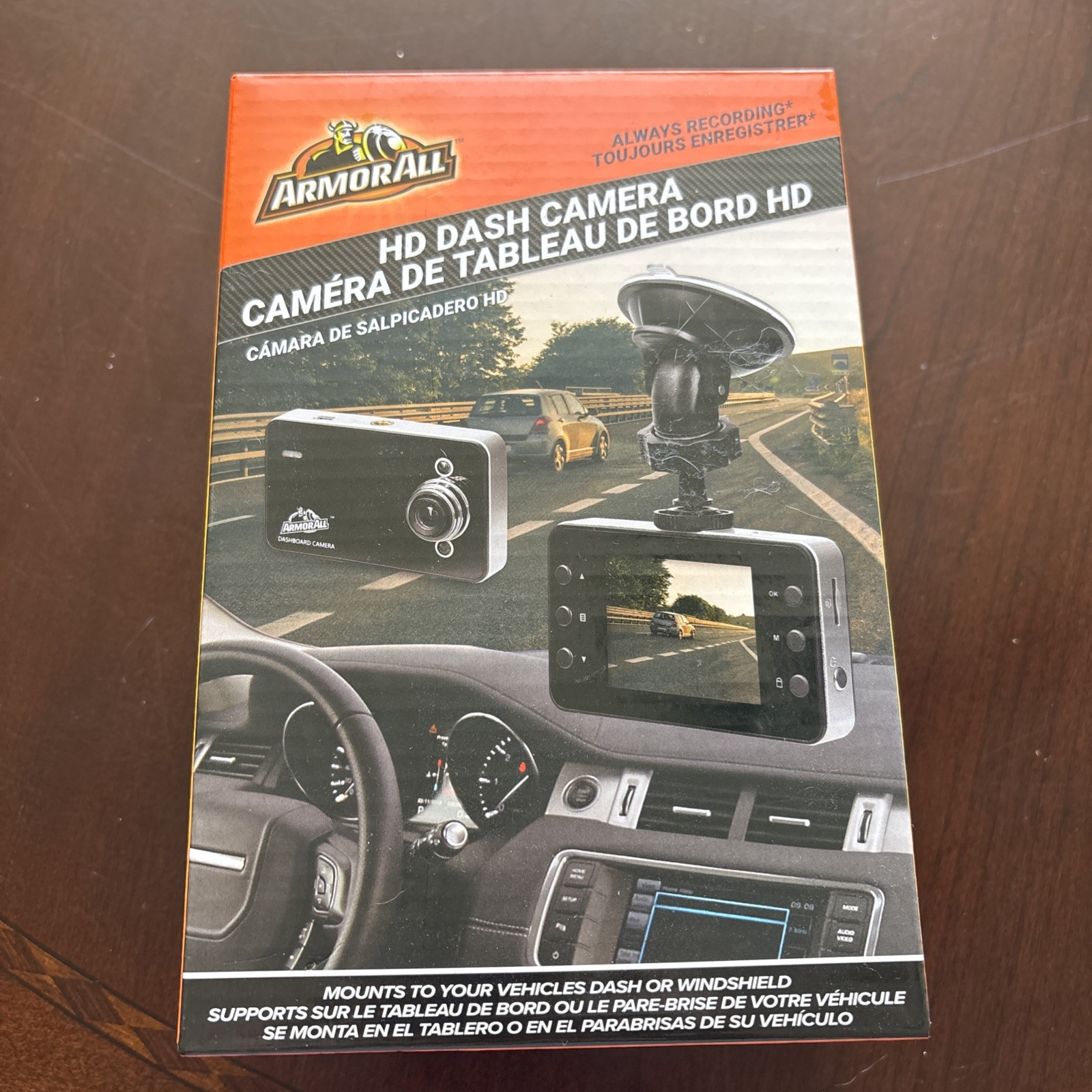 ArmorAll HD Dash Camera with Suction Mount 2.2" Color LCD Screen NIB