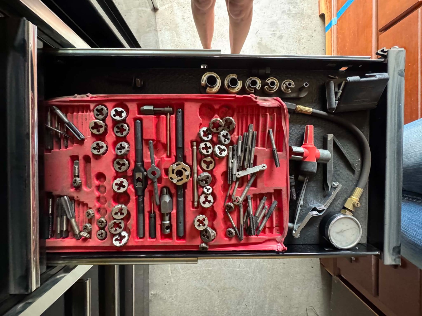 snap on tool box with tools.