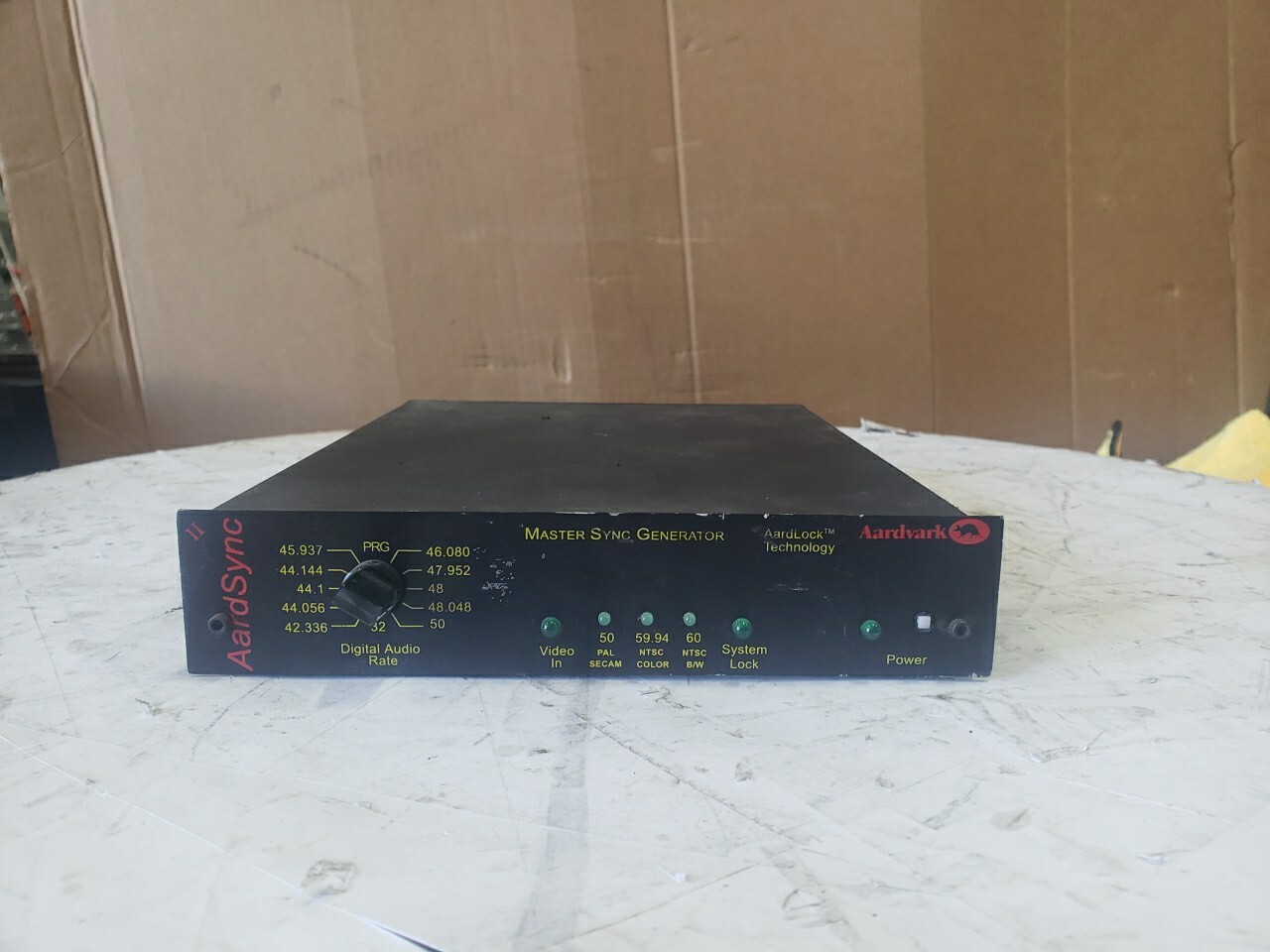 Aadvark AardSync II Master Sync Generator Aardlock Technology