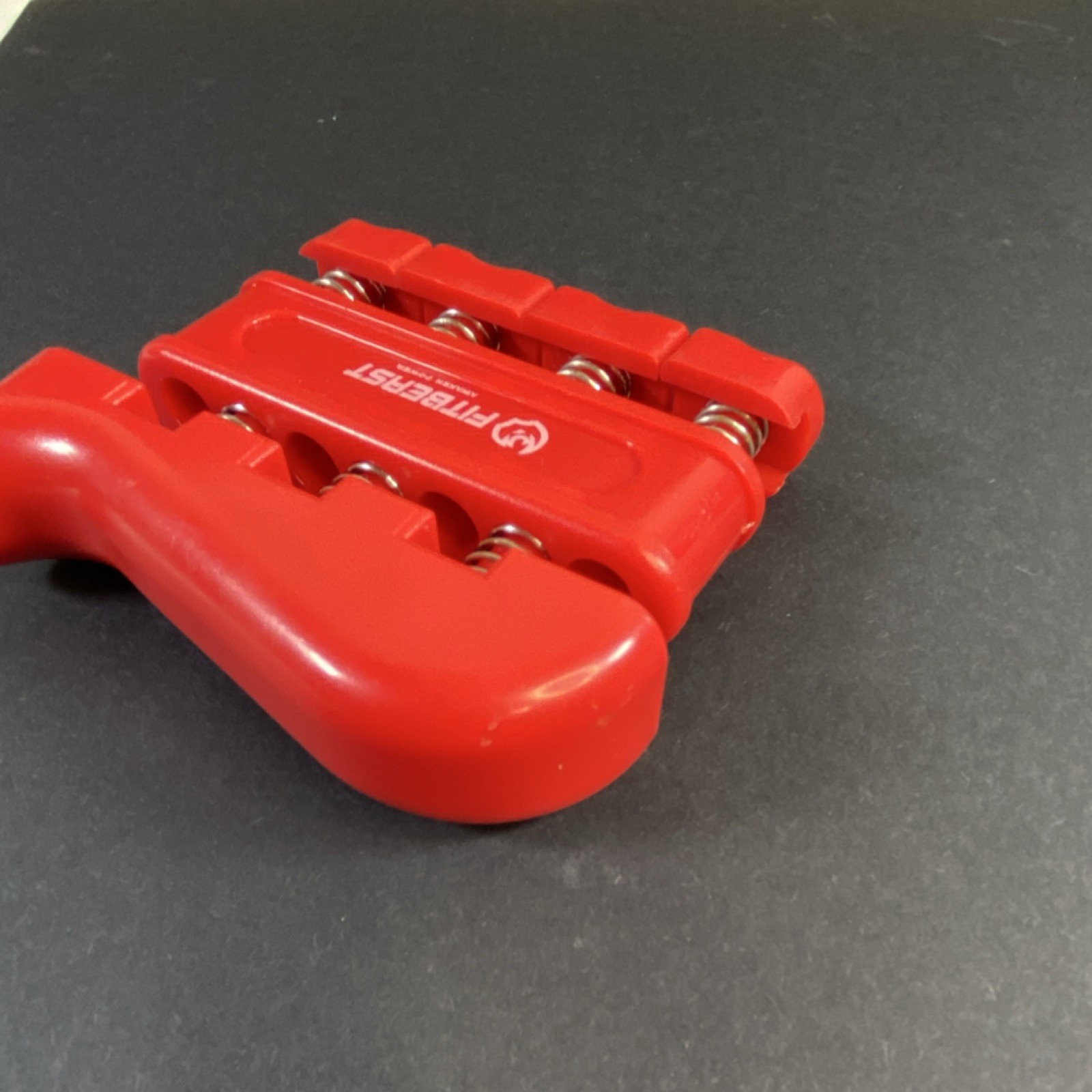 Finger Strengthener Pre Owned