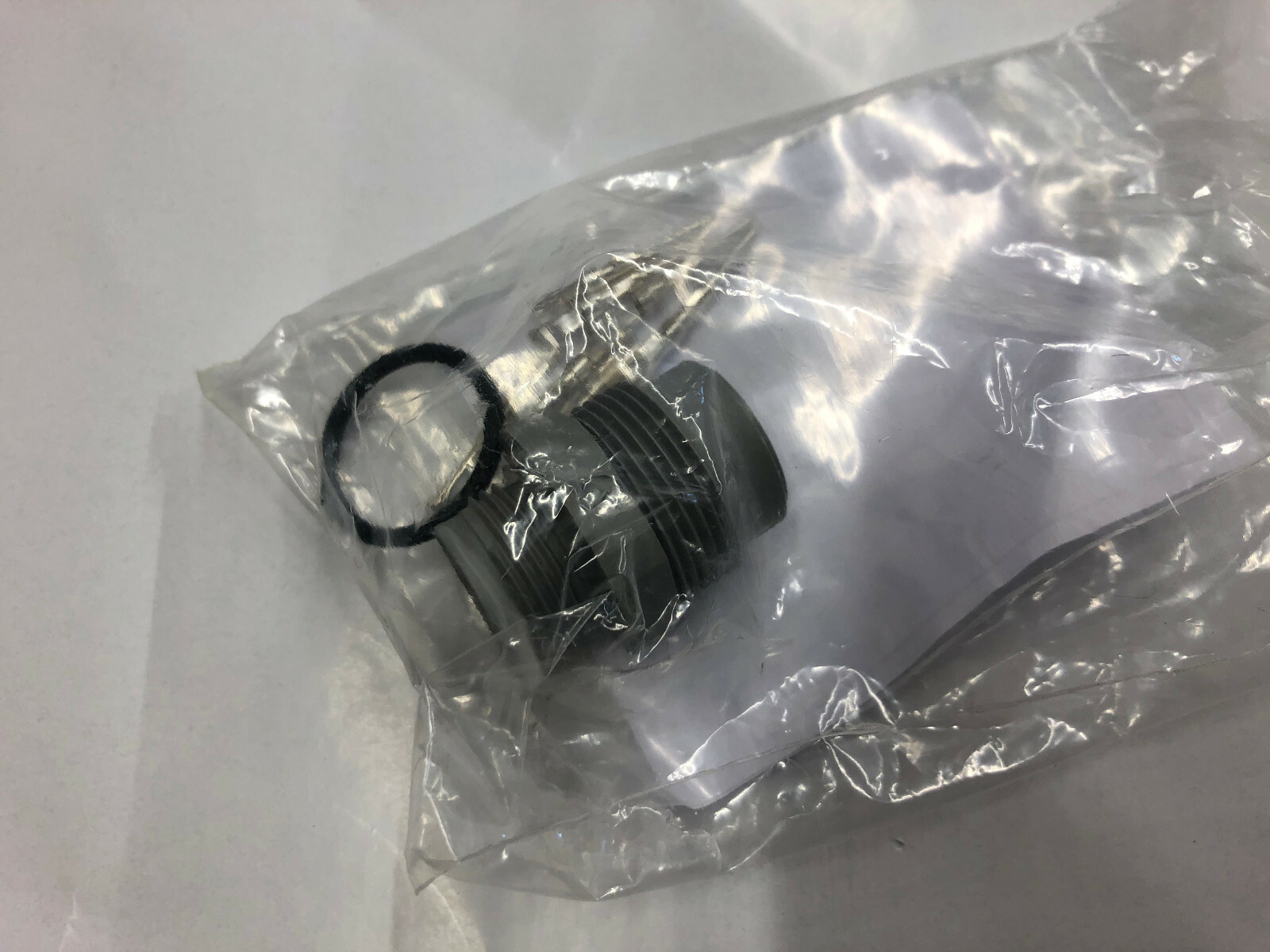 NEW Euchner SR6AM2-M20 Stiftdose #87180 M20 Plug