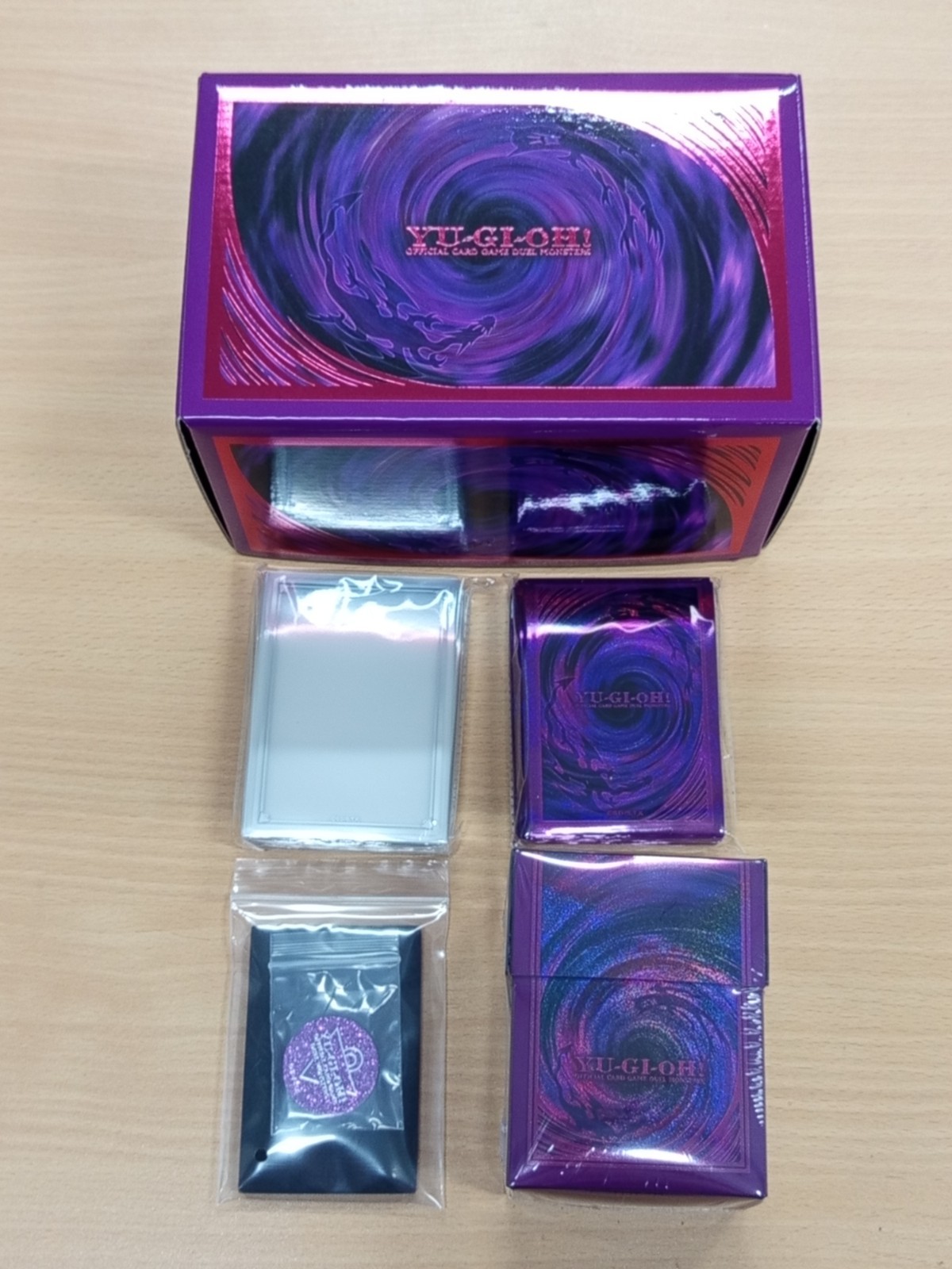 YUGIOH DUELIST BOX PRISMATIC SUMMON  STORAGE DECK BOX SLEEVES COIN (FUSION SET)