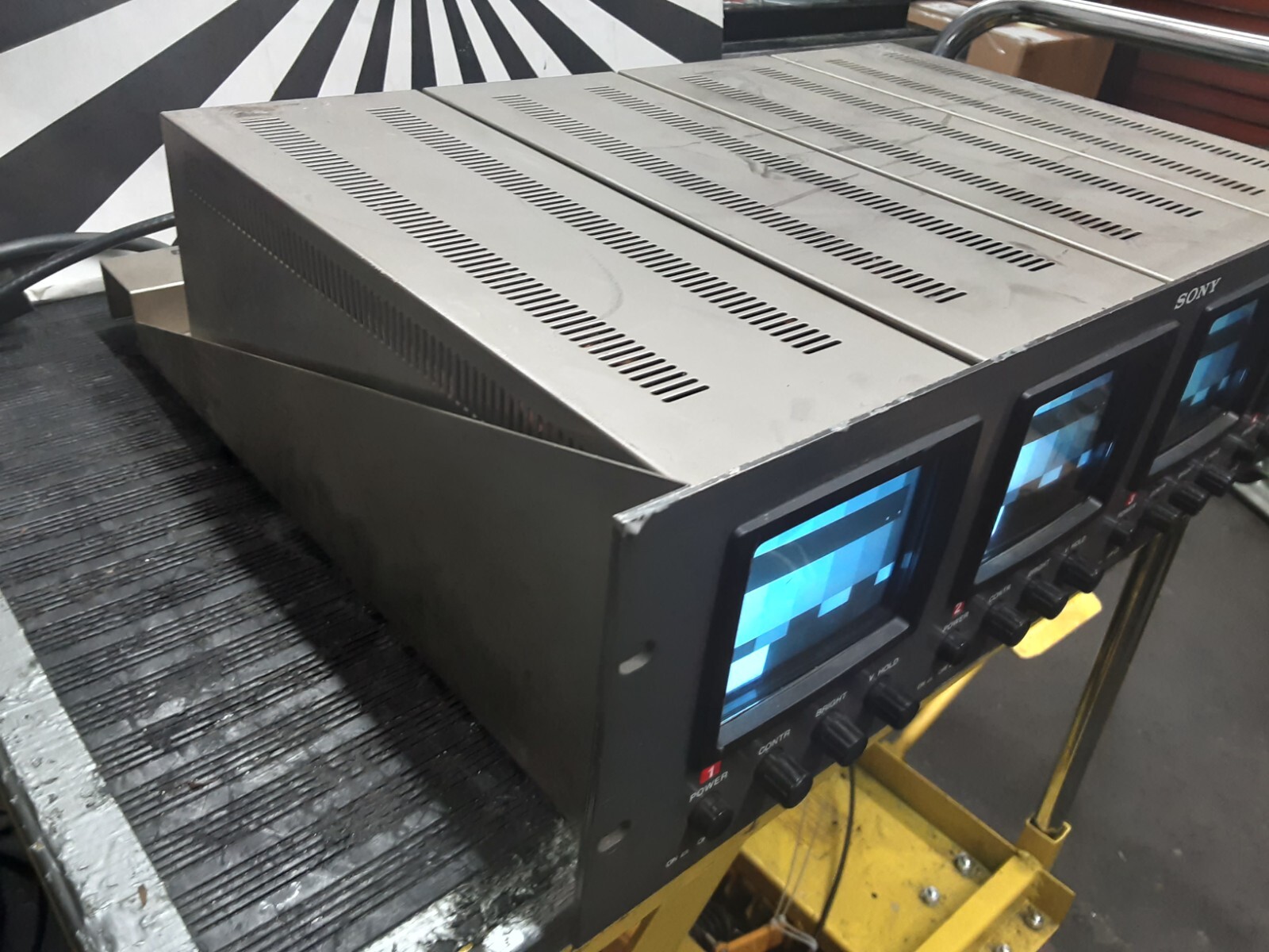 Sony PVM-411