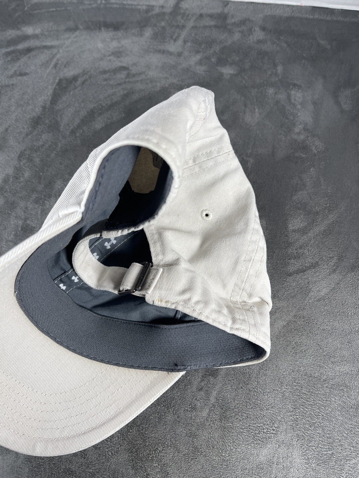 DISTRESSED Off White Under Armor WOMEN's Running outdoor hike bike trail Hat Cap