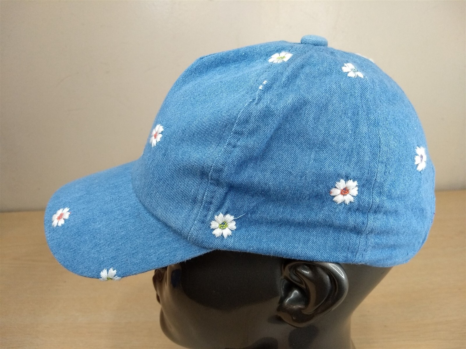 TARGET DAISY STRAPBACK YOUTH HAT/CAP, BLUE, OUTDOOR/GARDEN/FLOWER