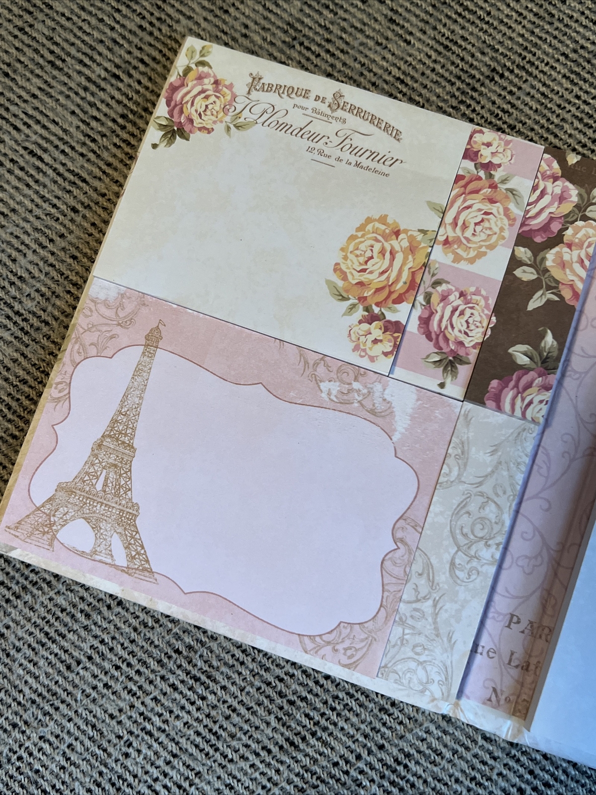 Gift Book Of Sticky Notes Compendium : Paris