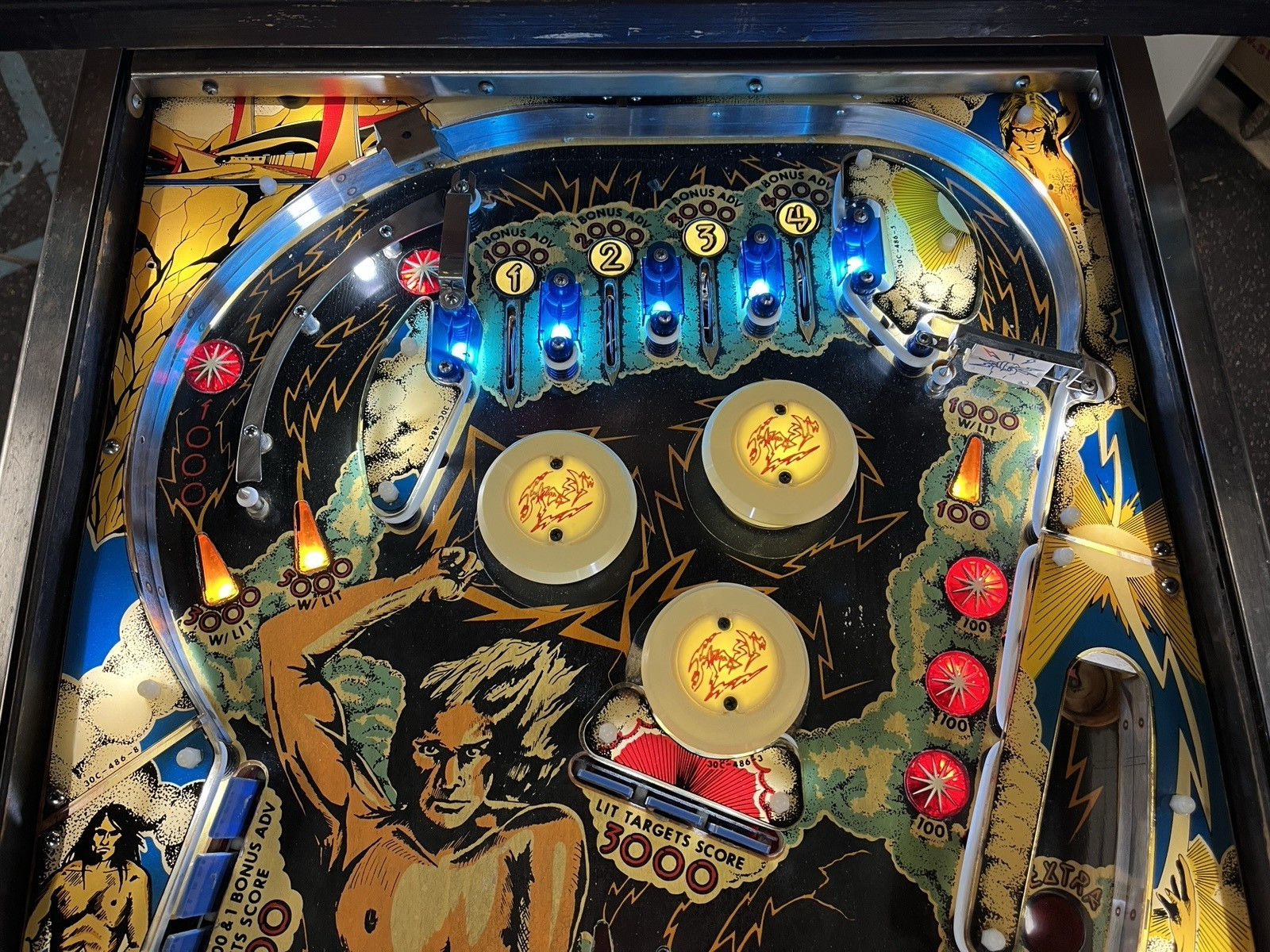 1978 FLASH PINBALL MACHINE PROFESSIONAL TECHS PLAYS GREAT