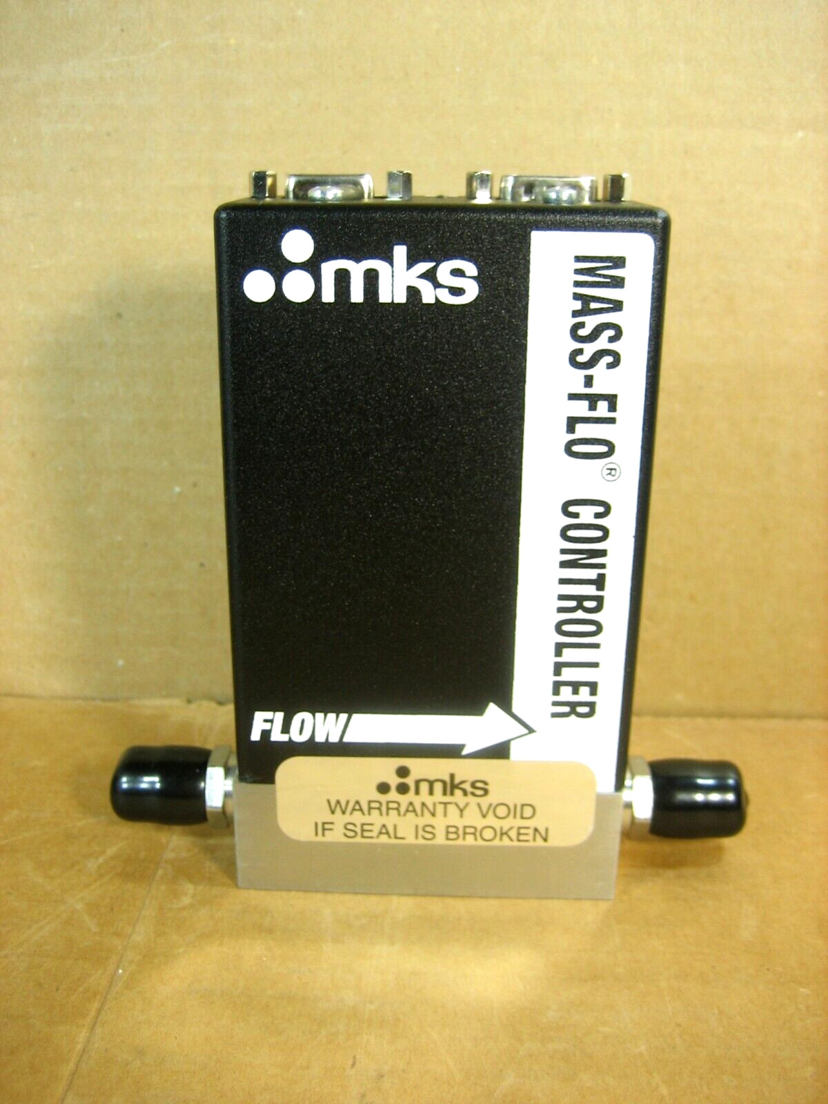 MKS MASS-FLOW CONTROLLER MODEL# 1179B00713CR14V, 1000 SCCM / H2
