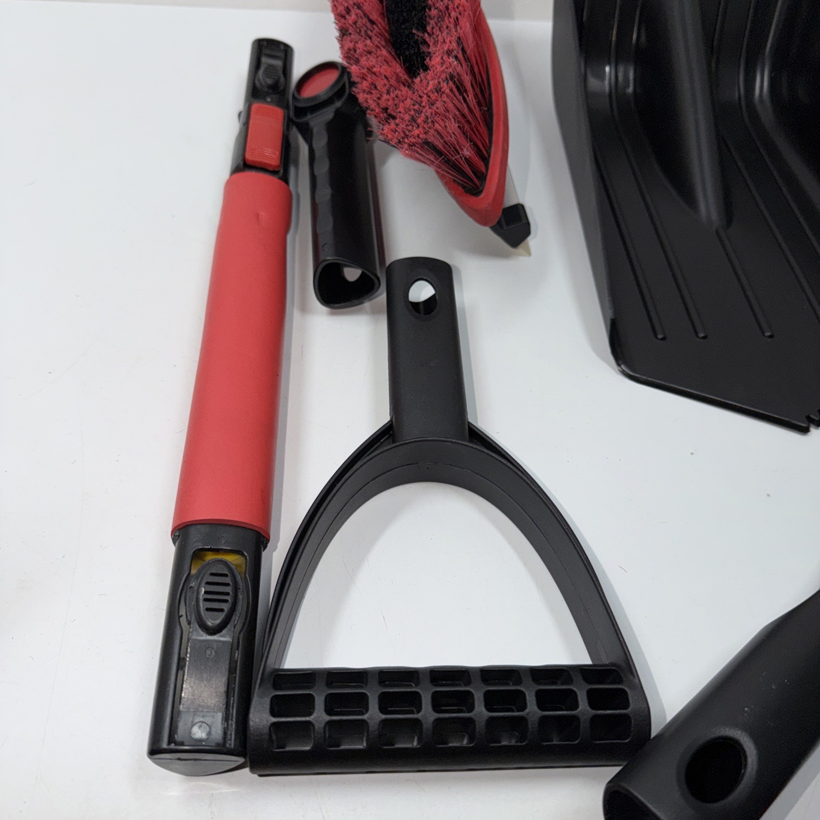 Snow And Ice Removal Kit 5-n-1