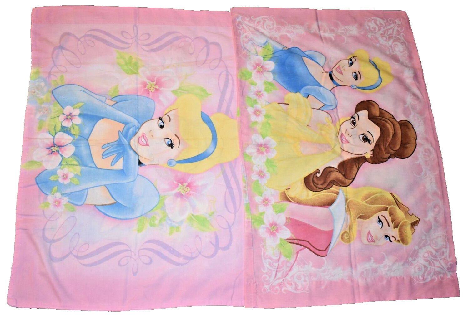 j9 !WOW! 1 Vintage Disney PRINCESSES Princess Reversible Pillow {Fabric}