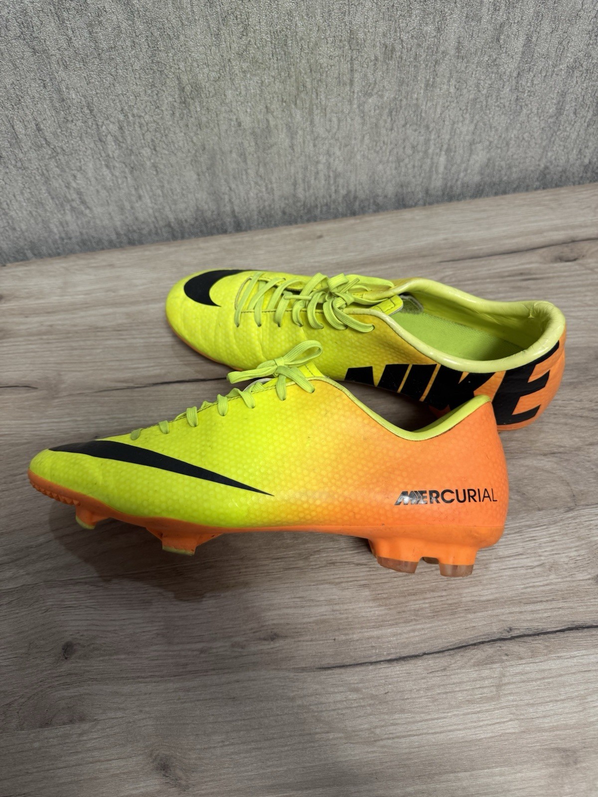 Nike Mercurial Victory Neon Yellow And Orange Soccer Cleats Size 11 Rare Vapor