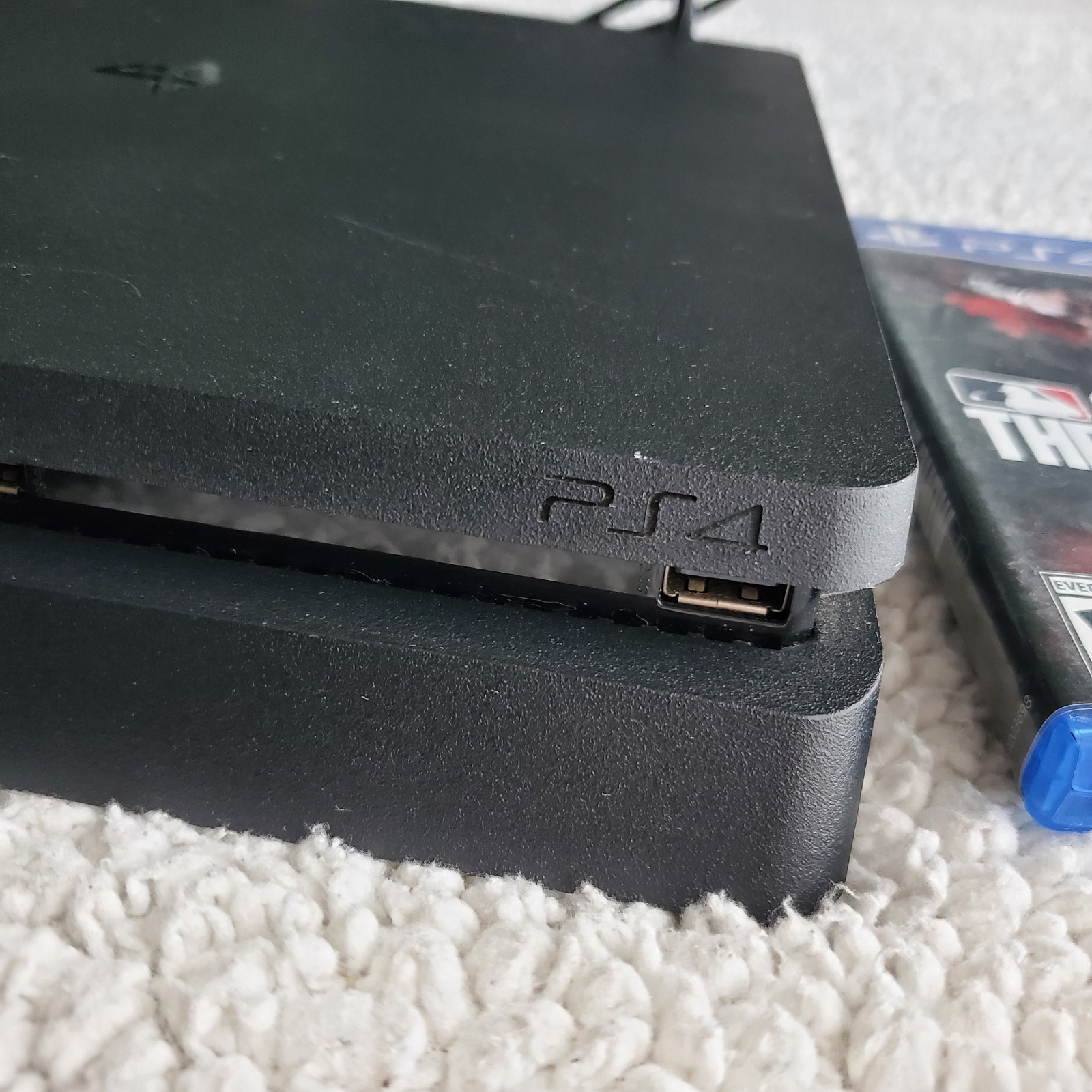 Sony Playstation 4 Slim 1TB Console Bundle Tested Controller Games CUH-2215B